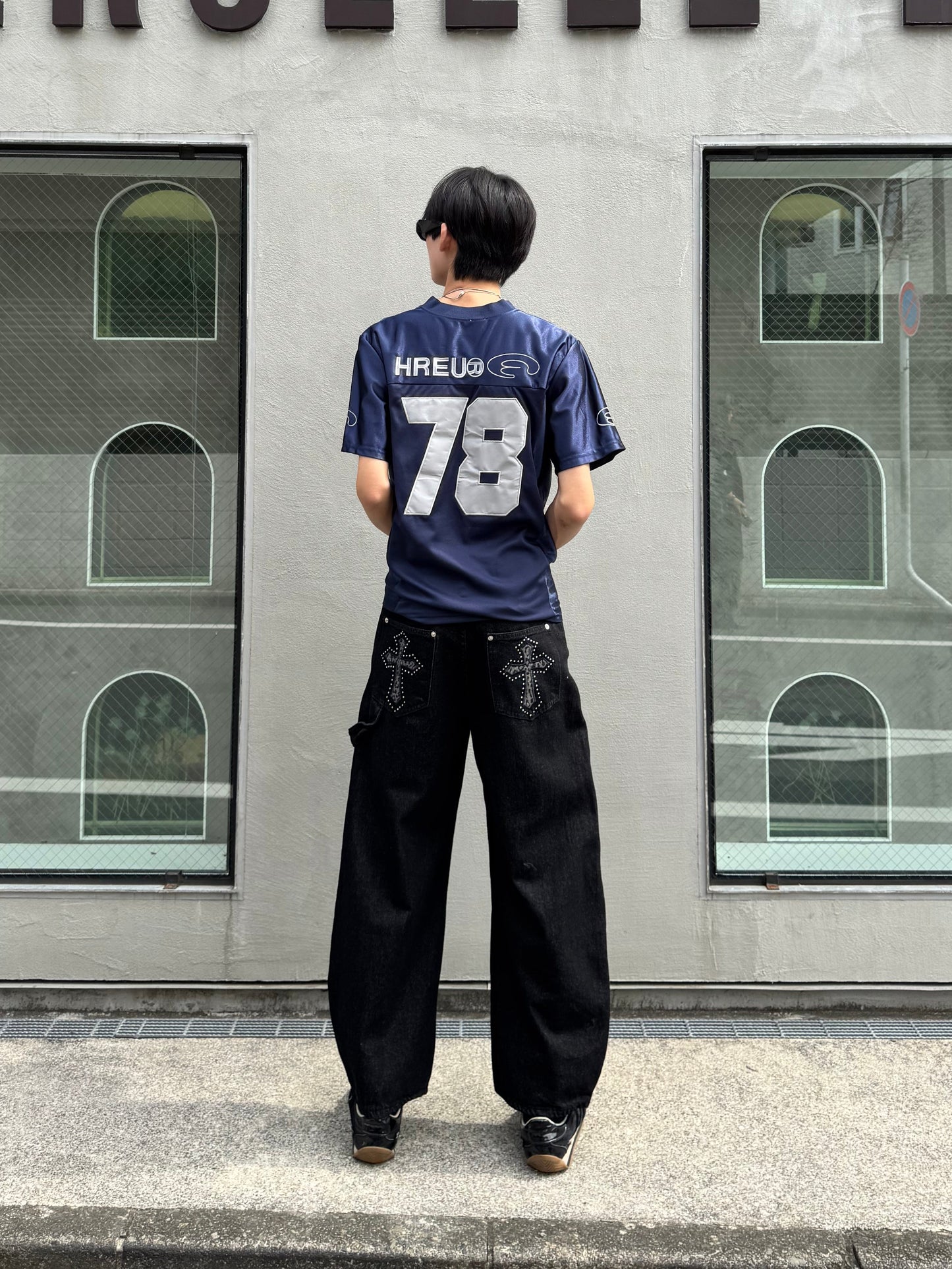 ダーククロスロゴデニムパンツ DPC05034