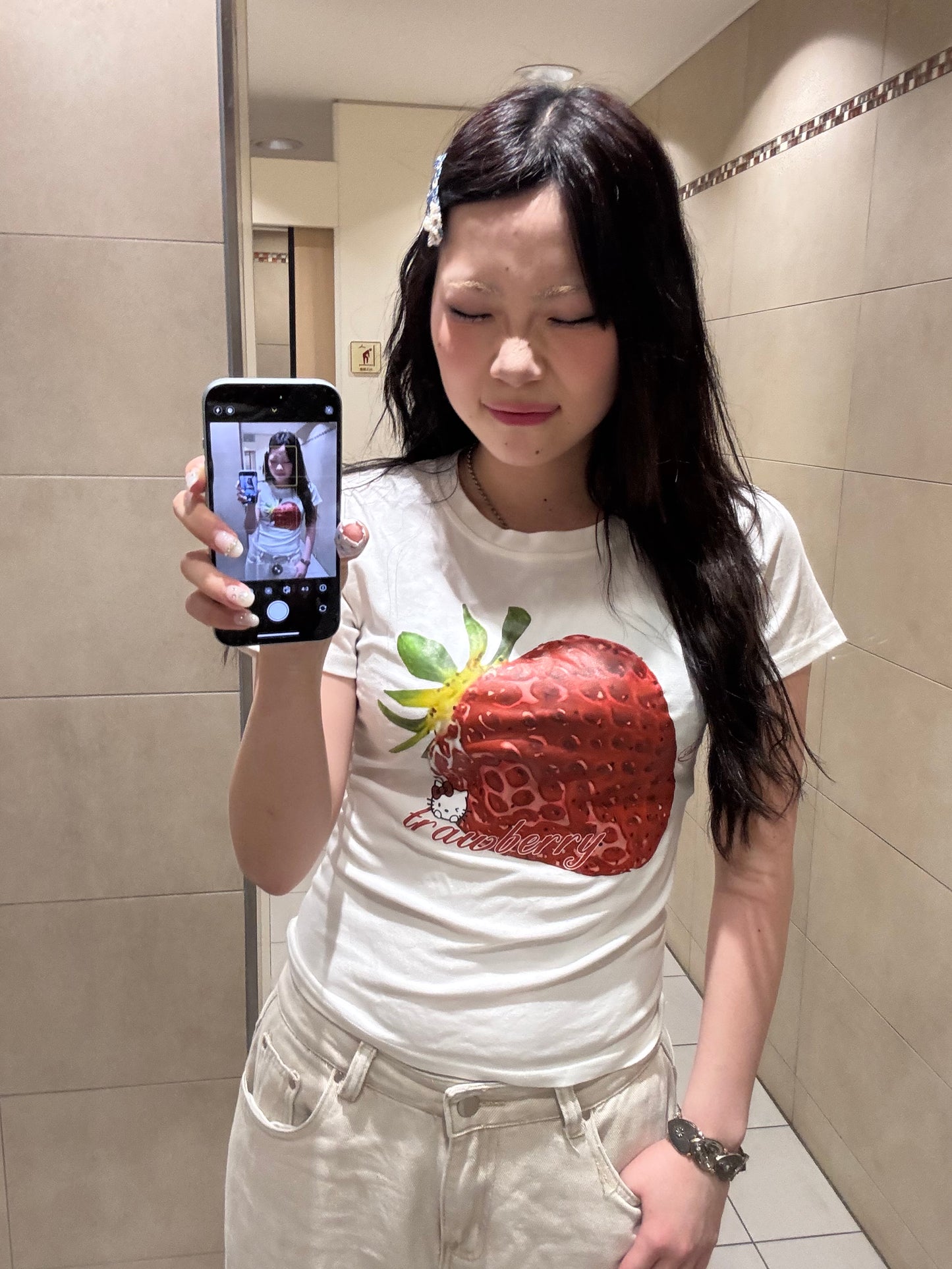 ストロベリーシンプルロゴTシャツ DPB89020