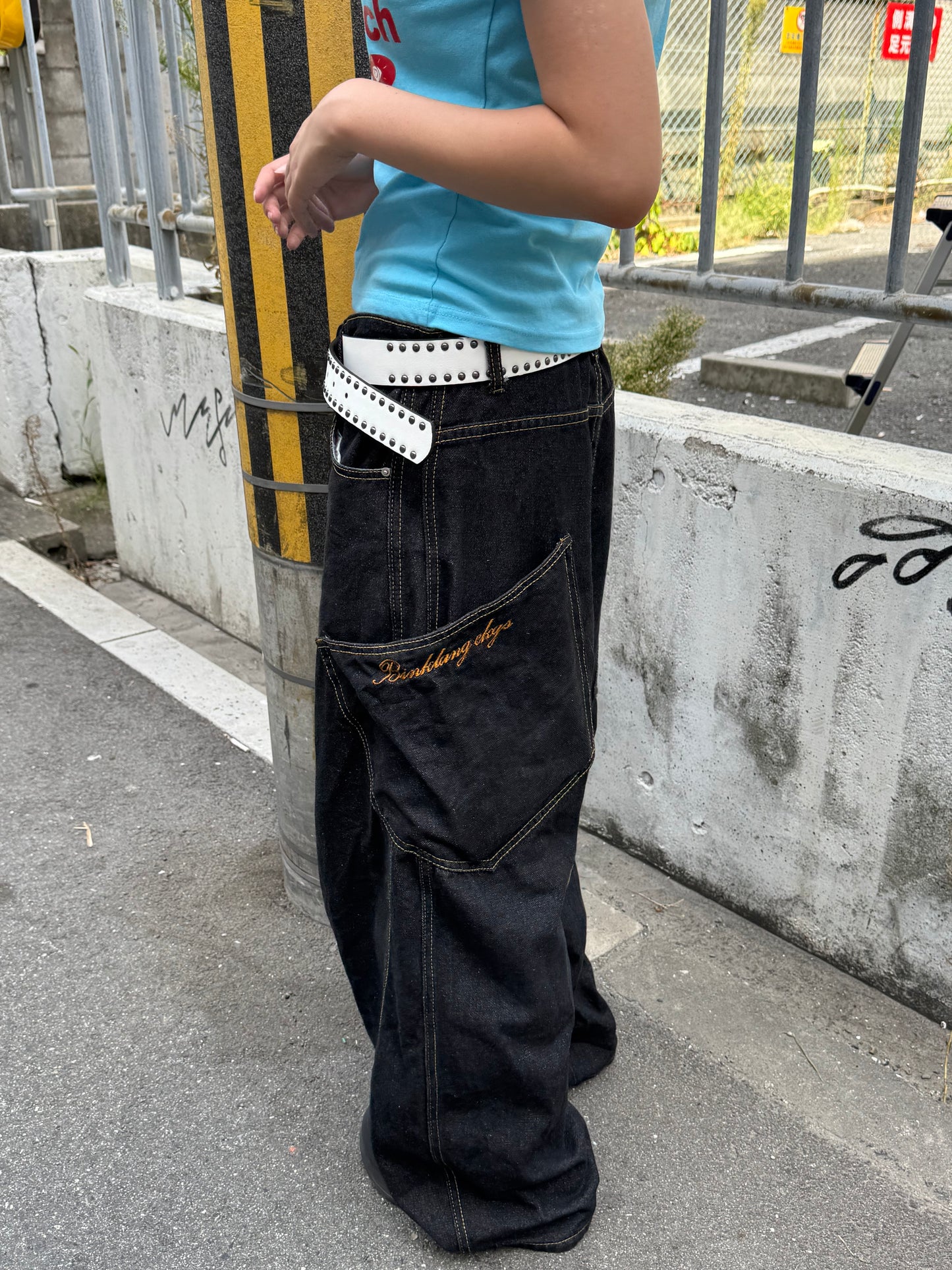 ポケットバルーンデニムパンツ DPB85305
