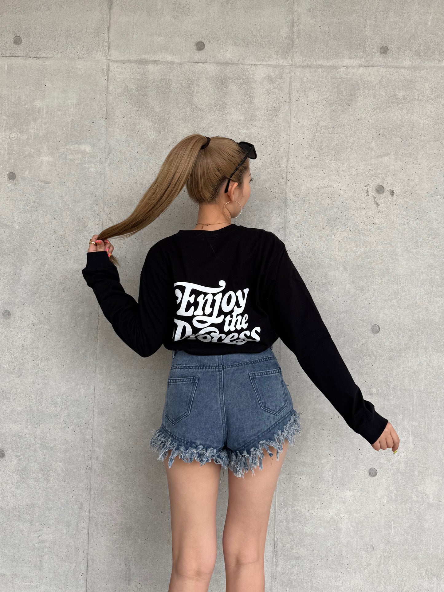 ユニセックスロゴロングスリーブTシャツ DPB73254