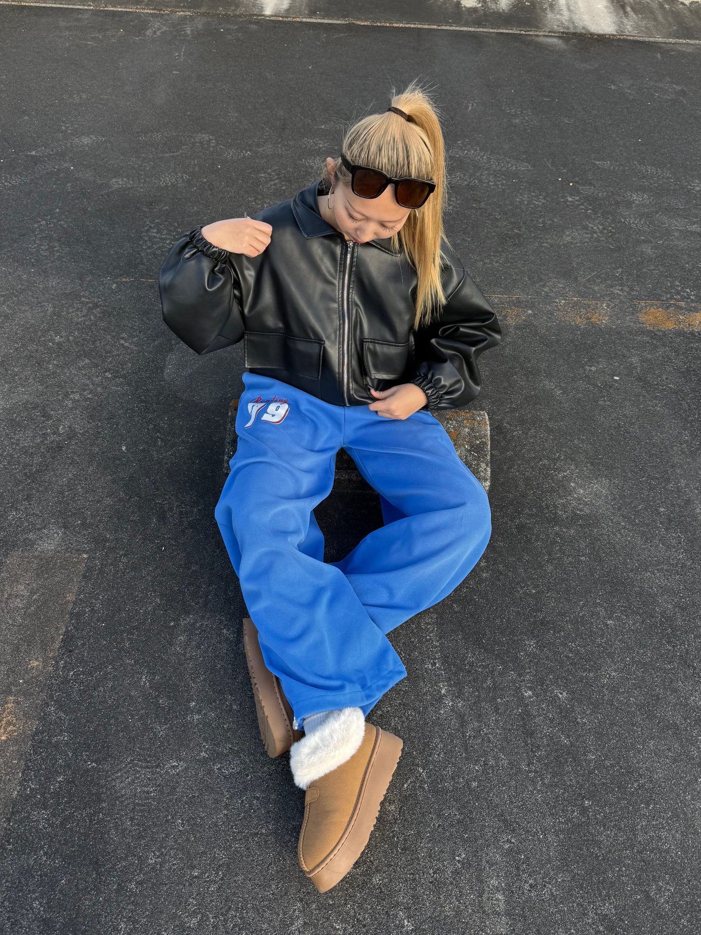 ロゴプリントスウェットパンツ DPB73532