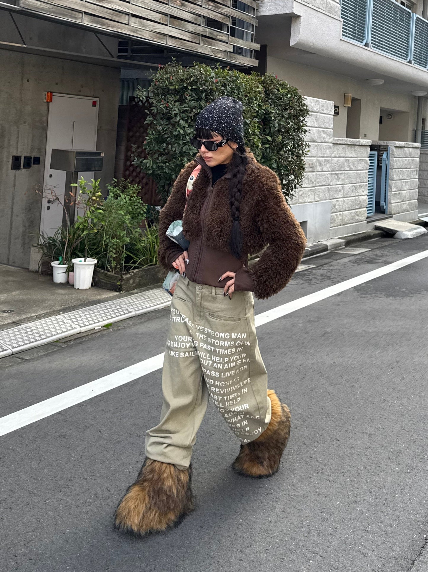 ウエストスリムファージャケット DPB86138