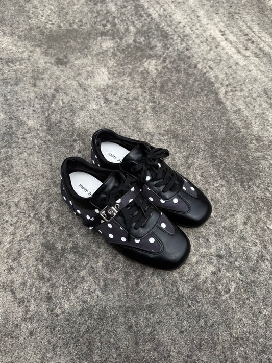クラシックドットスニーカー DPB93101