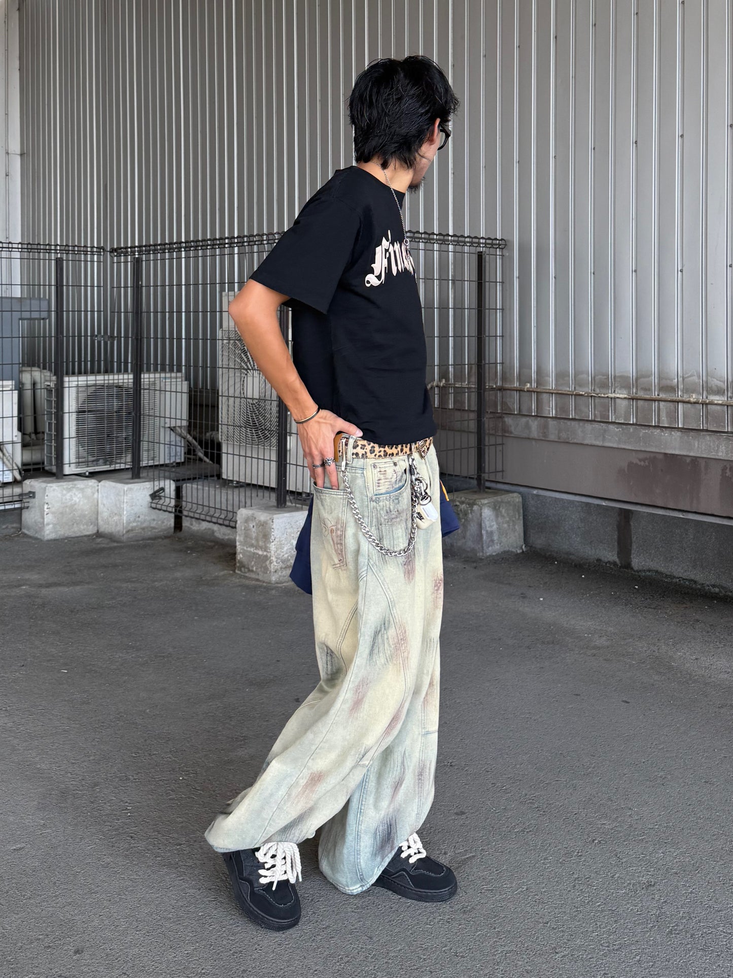 ダメージデザインデニムパンツ DPB90051