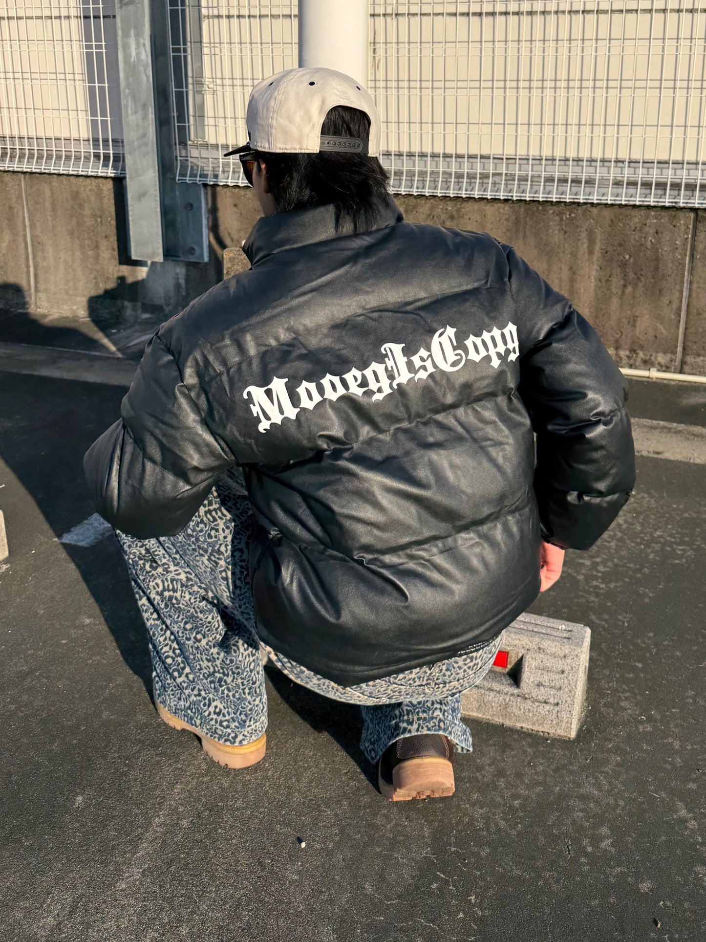 バックロゴアウター DPB90075