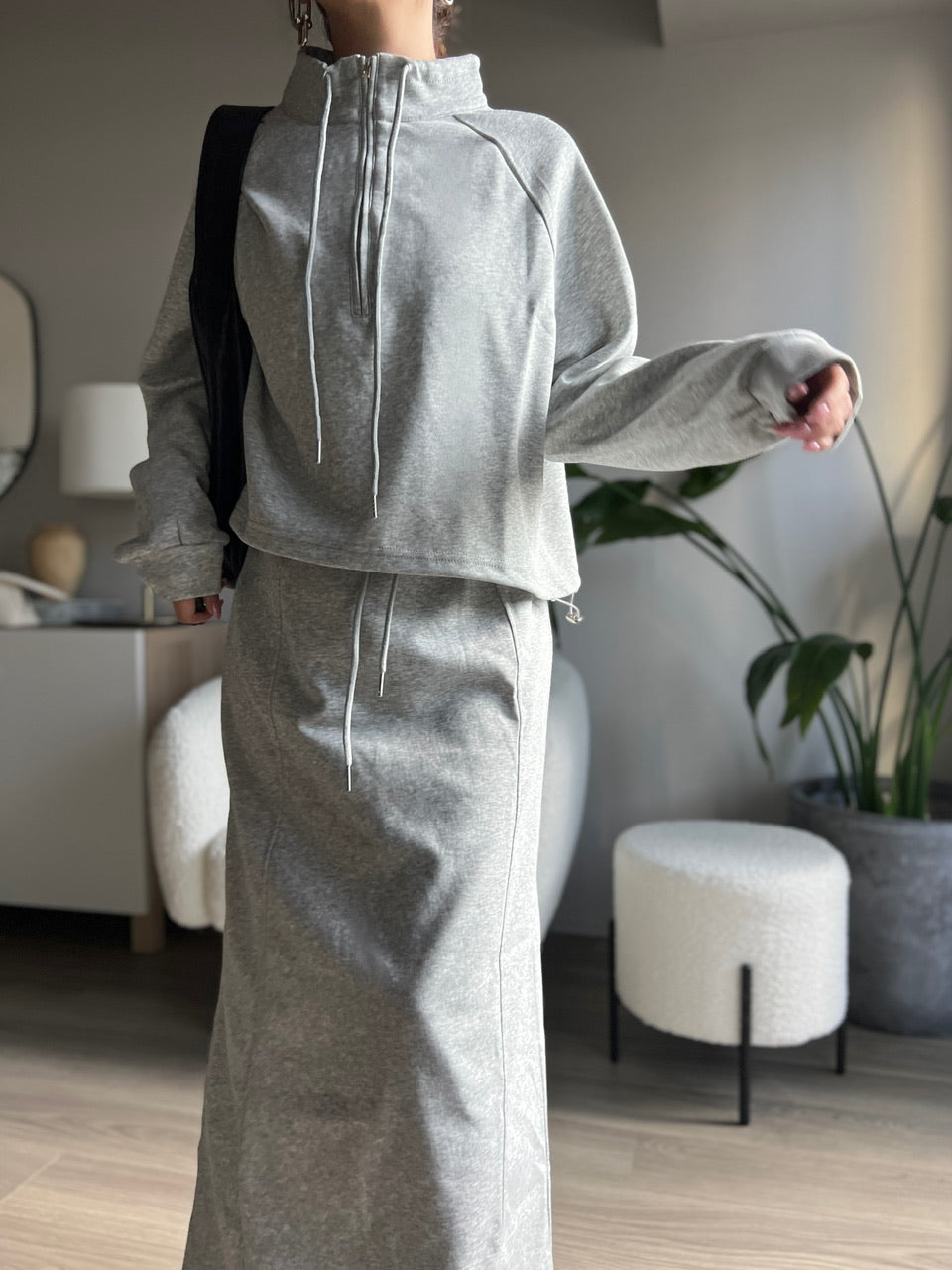 スタンドカラースウェットパーカー DPB56327