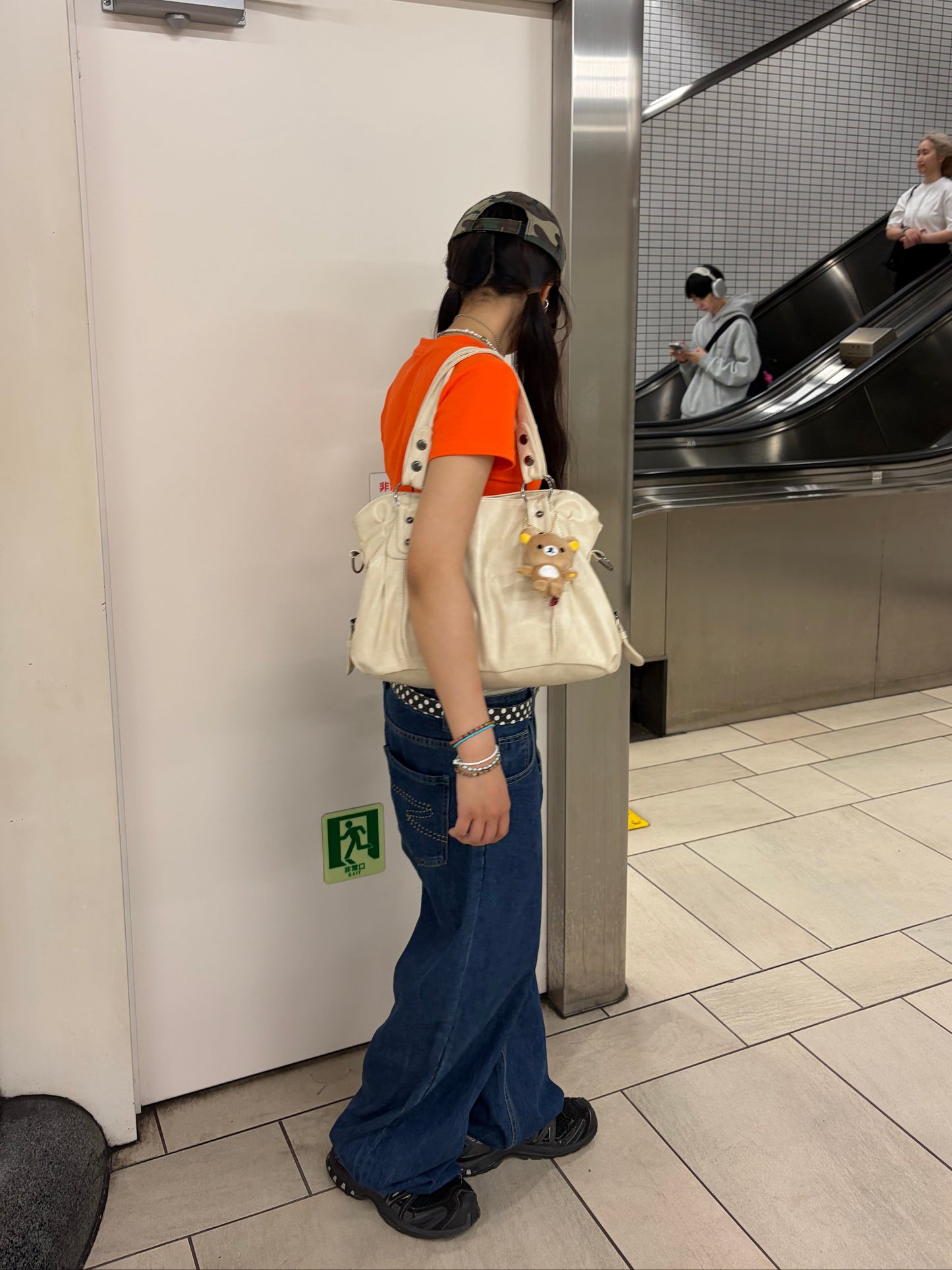 ワイドフィットデニムパンツ DPB92157
