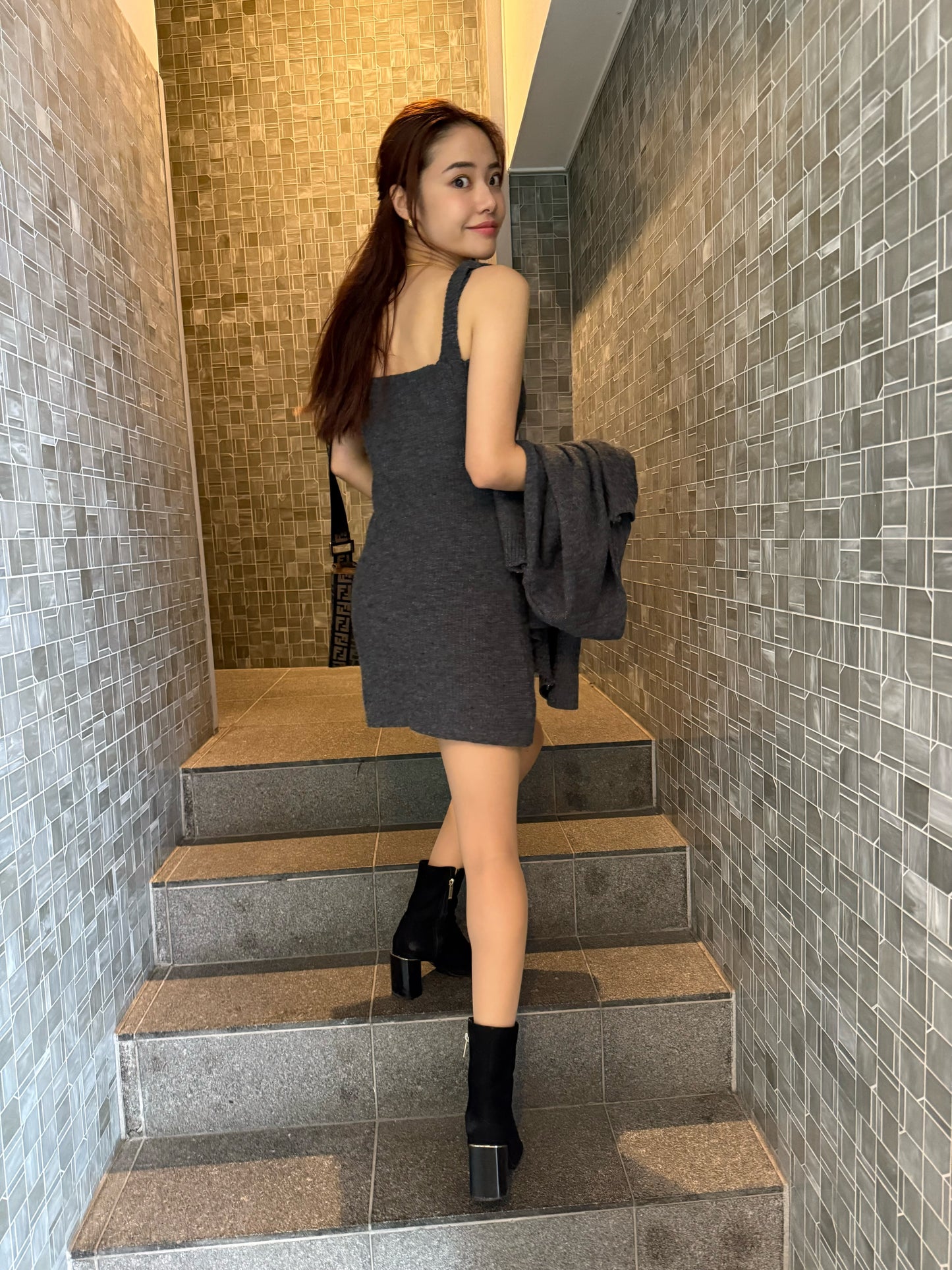 グレーセーターツーピースセット DPB47480