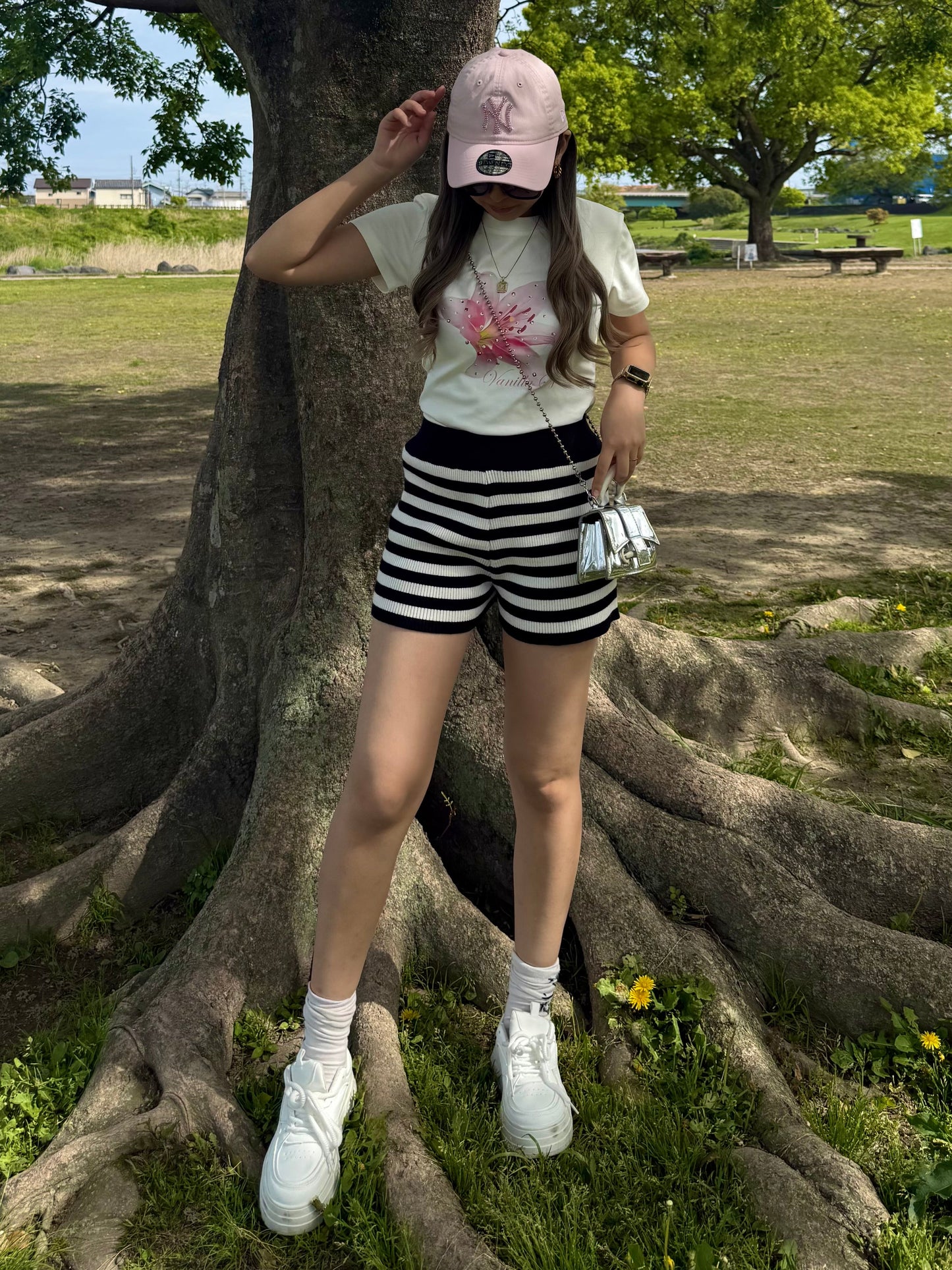 フローラルショートTシャツ DPB73625