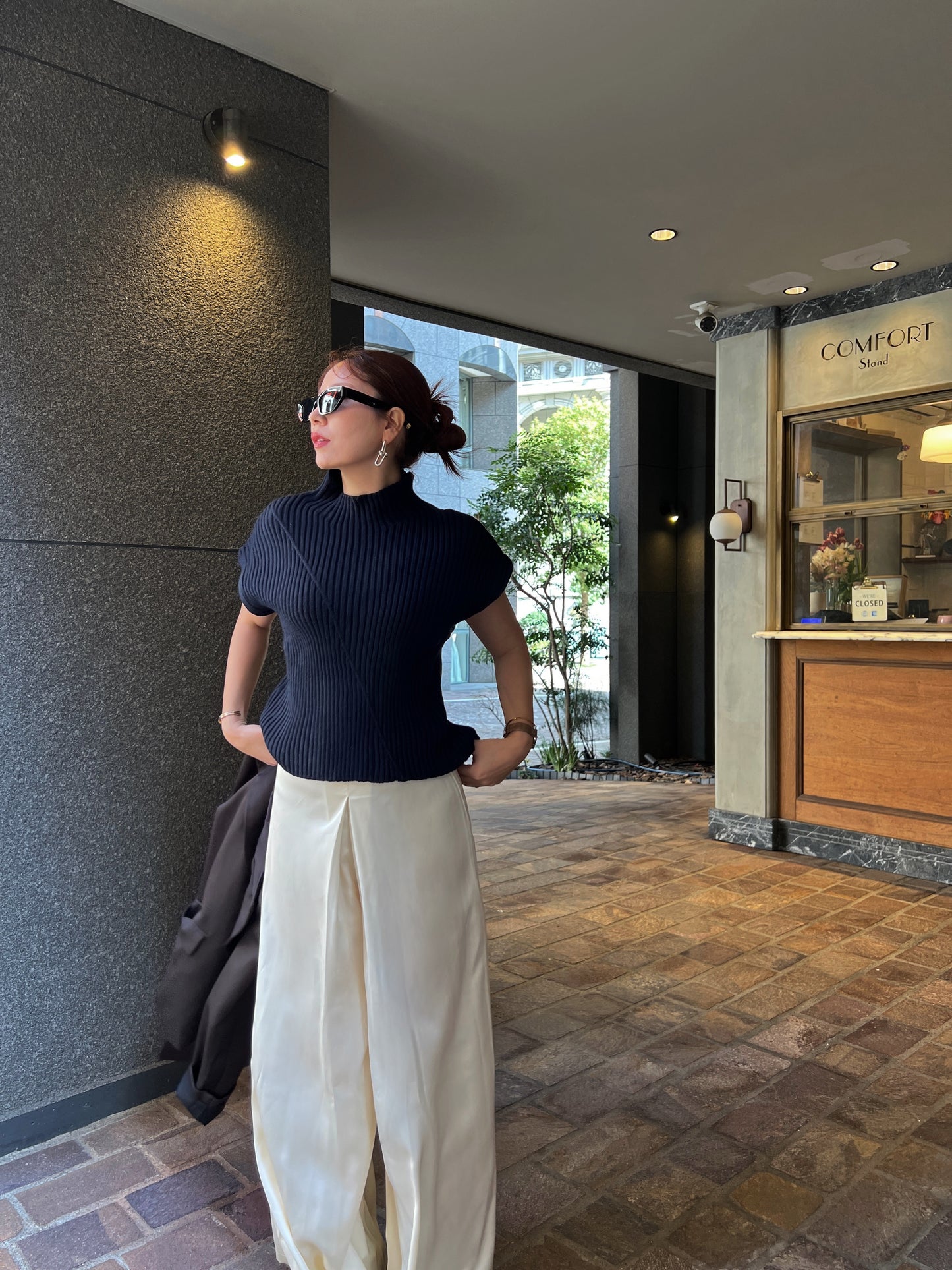 ボトルネックリブニット DPB56368