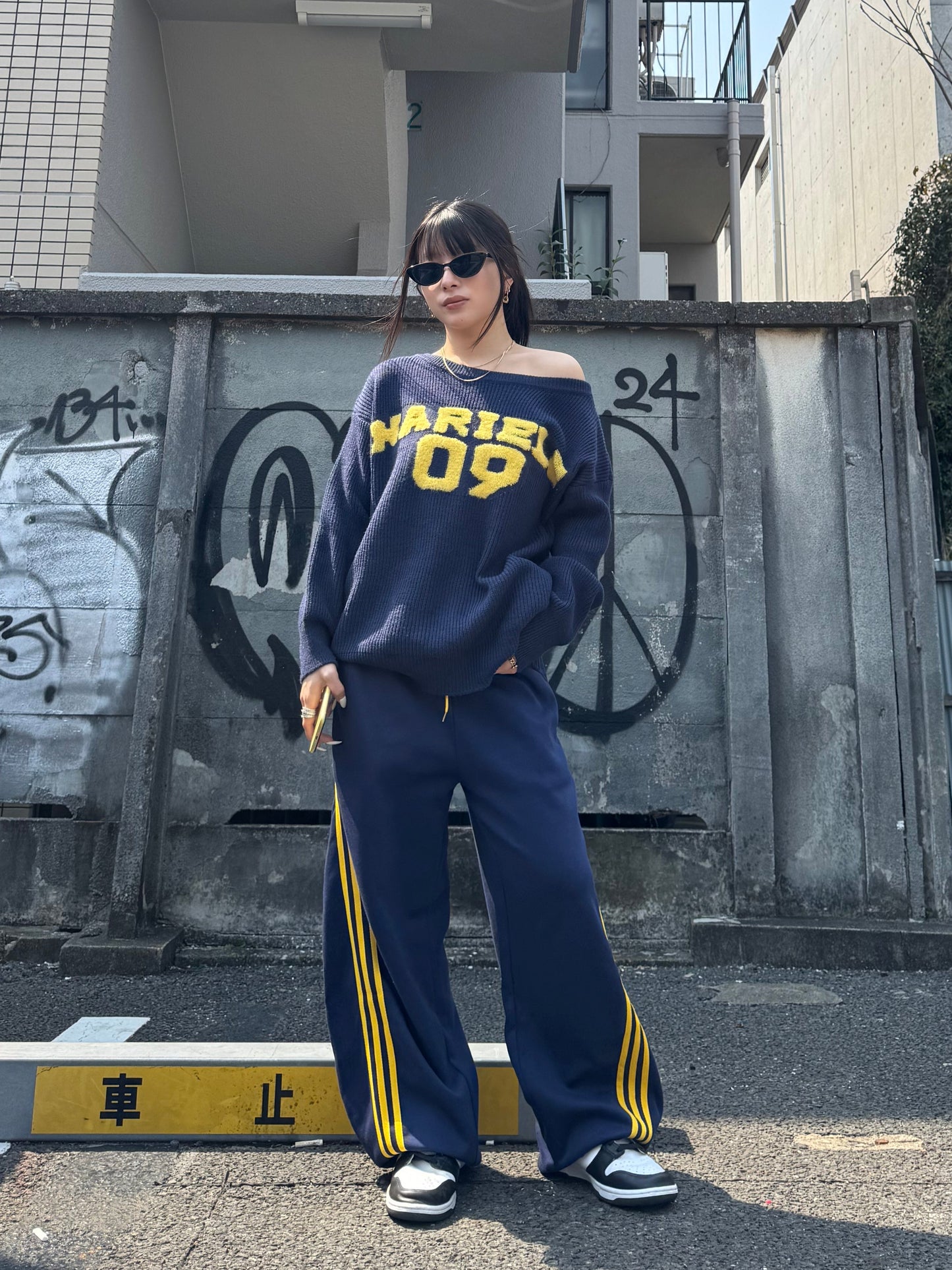 ロゴワンショルニット DPB86023