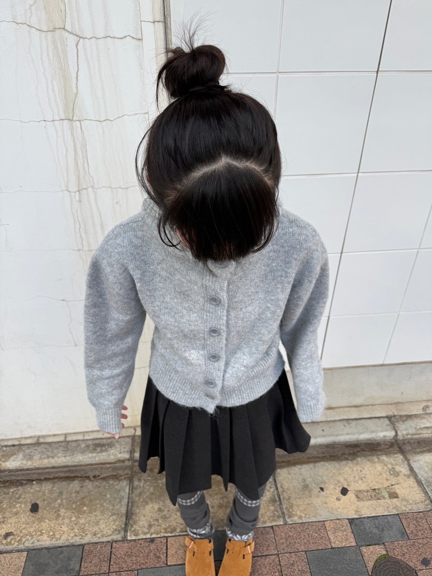 ライトグレーニットカーディガン DPA43737