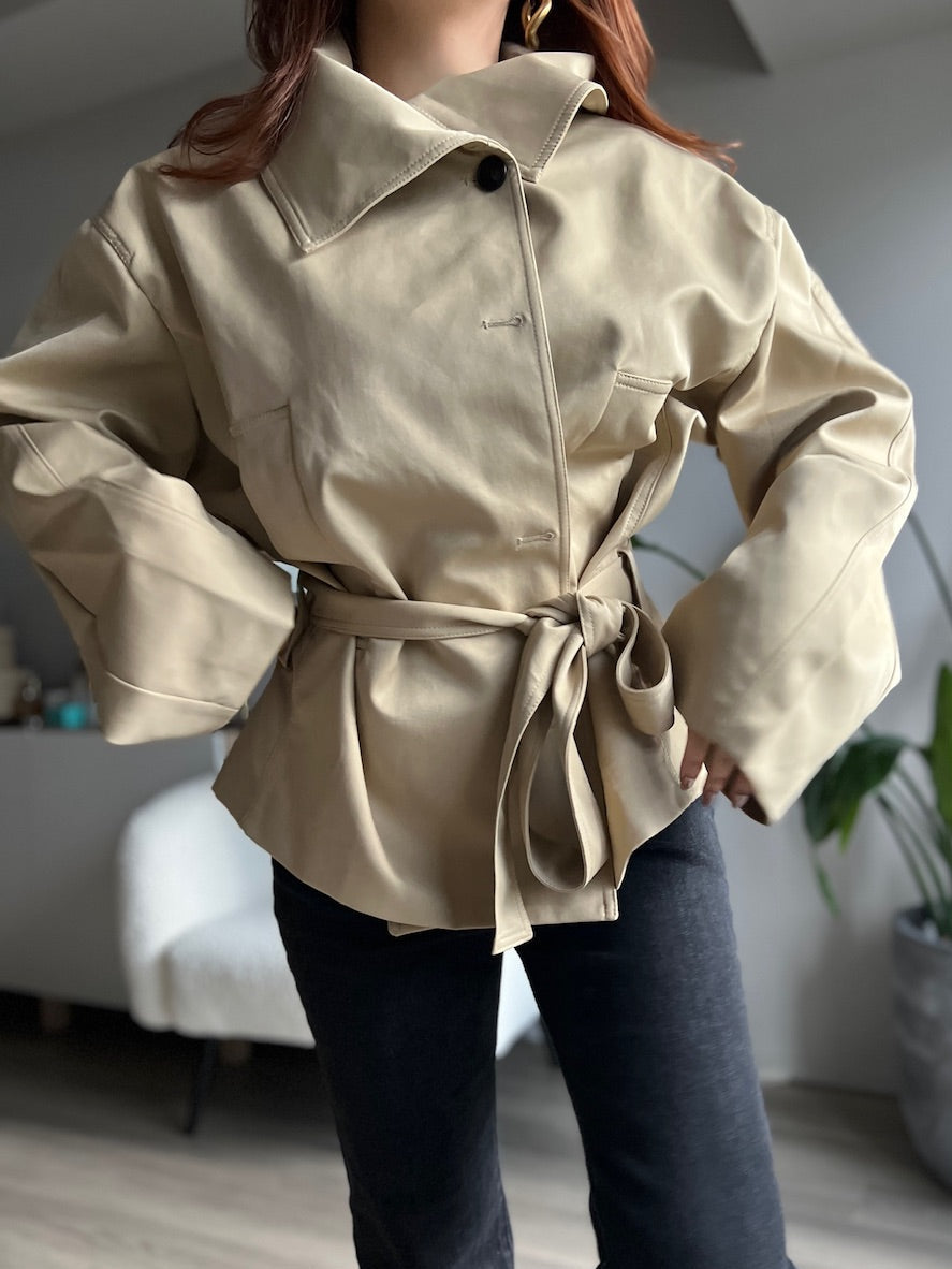 ベルト付きテーラードジャケット DPB56343