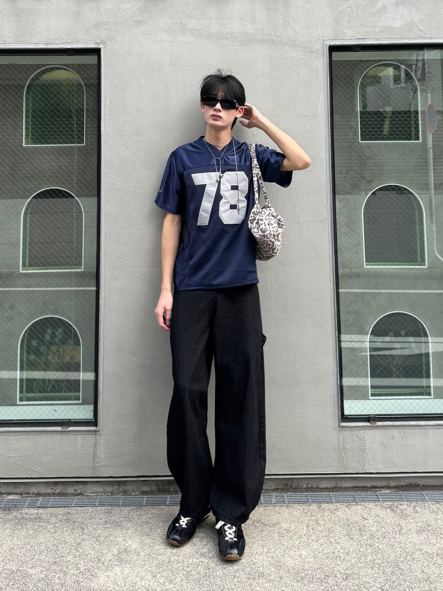 ダーククロスロゴデニムパンツ DPC05034