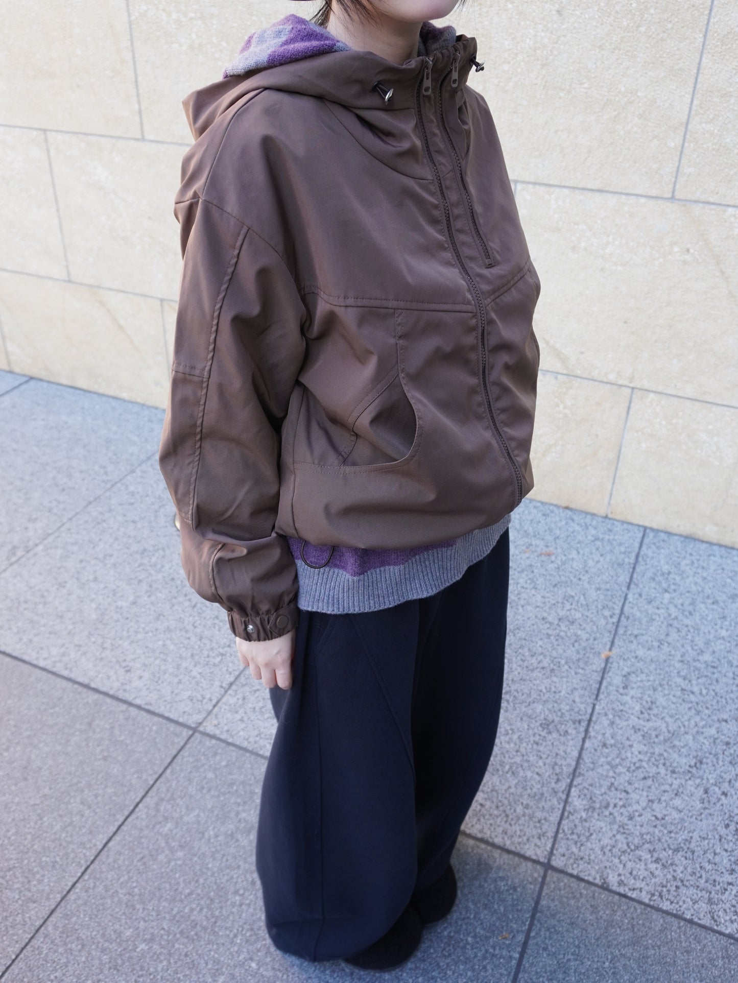 ブラウンナイロンパーカー DPB85371