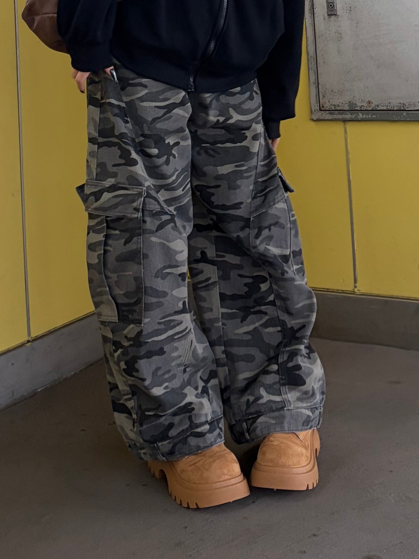 ボリュームハイソールショートブーツ DPB98003