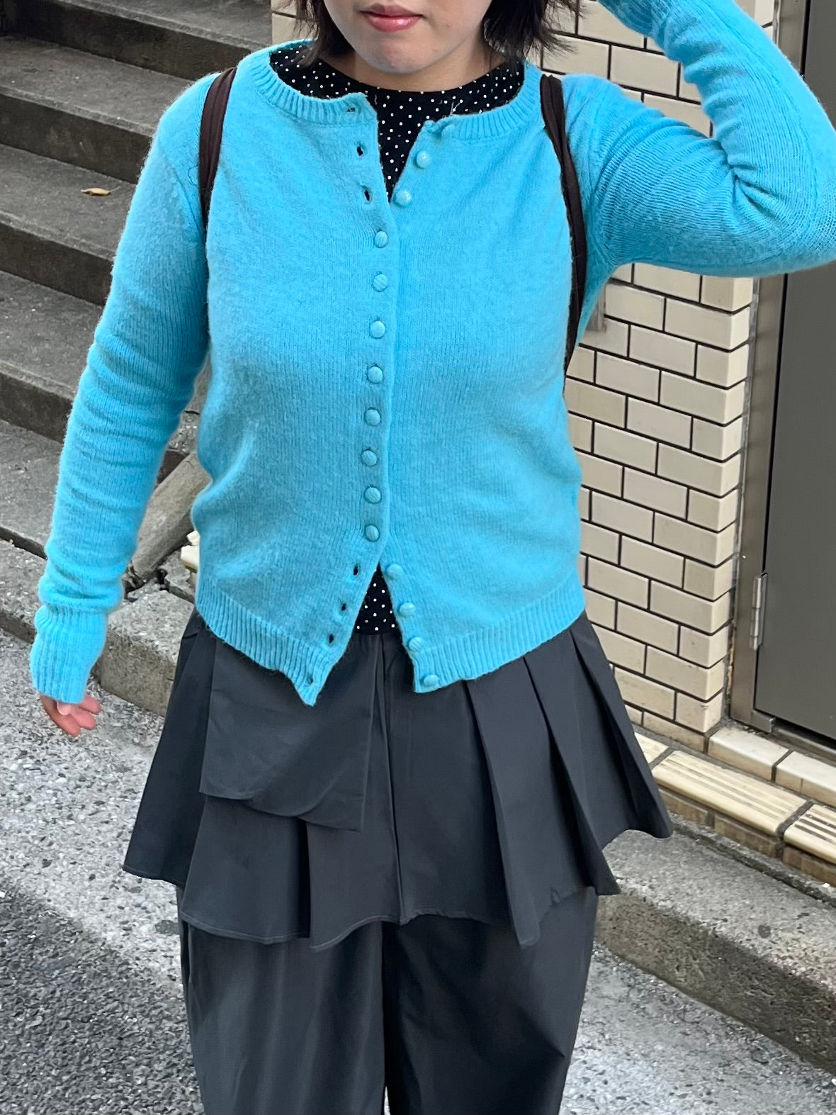 ブルーボタンカーディガン DPB97036