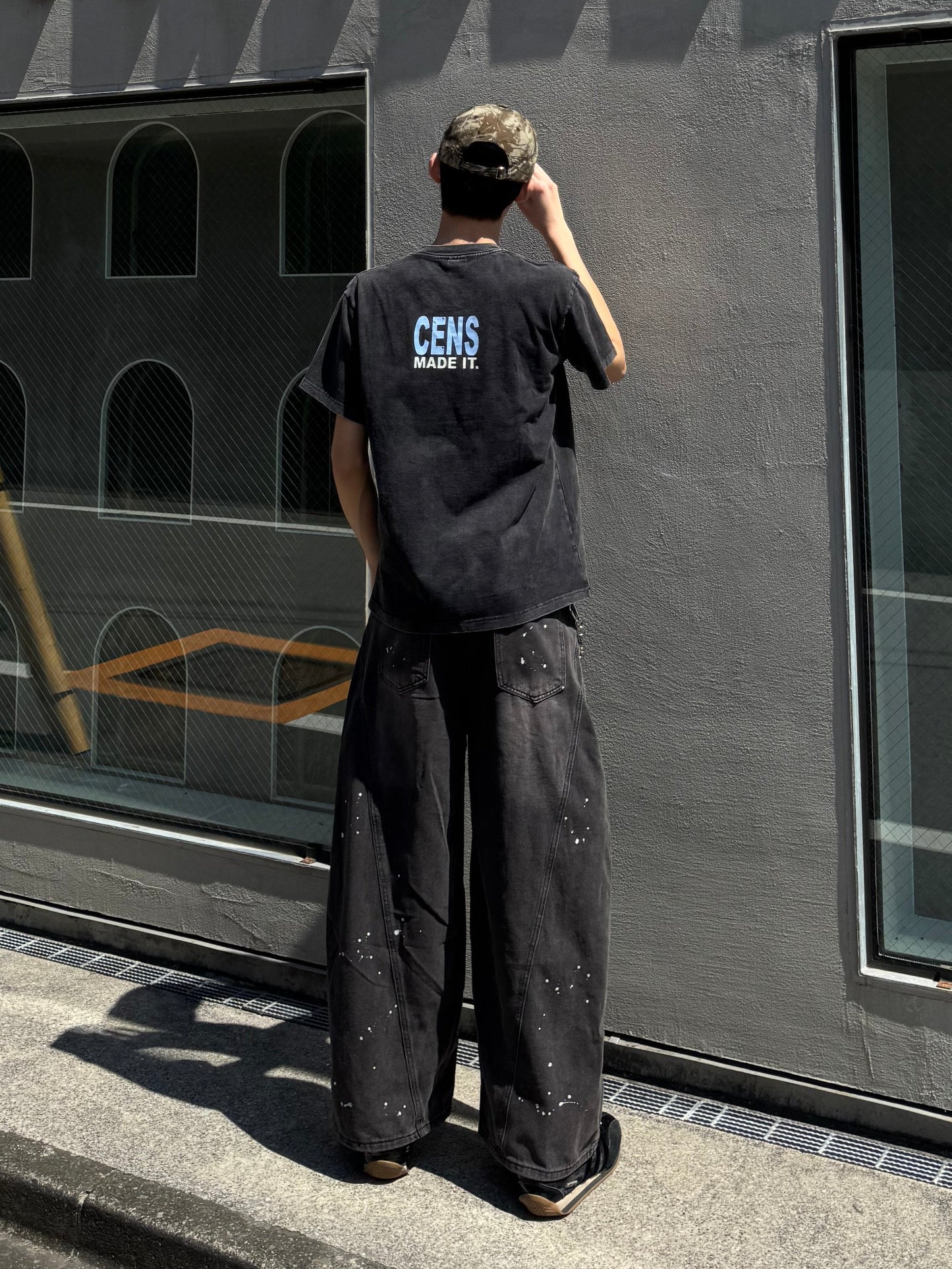 ペイントデザインデニムパンツ DPC05050