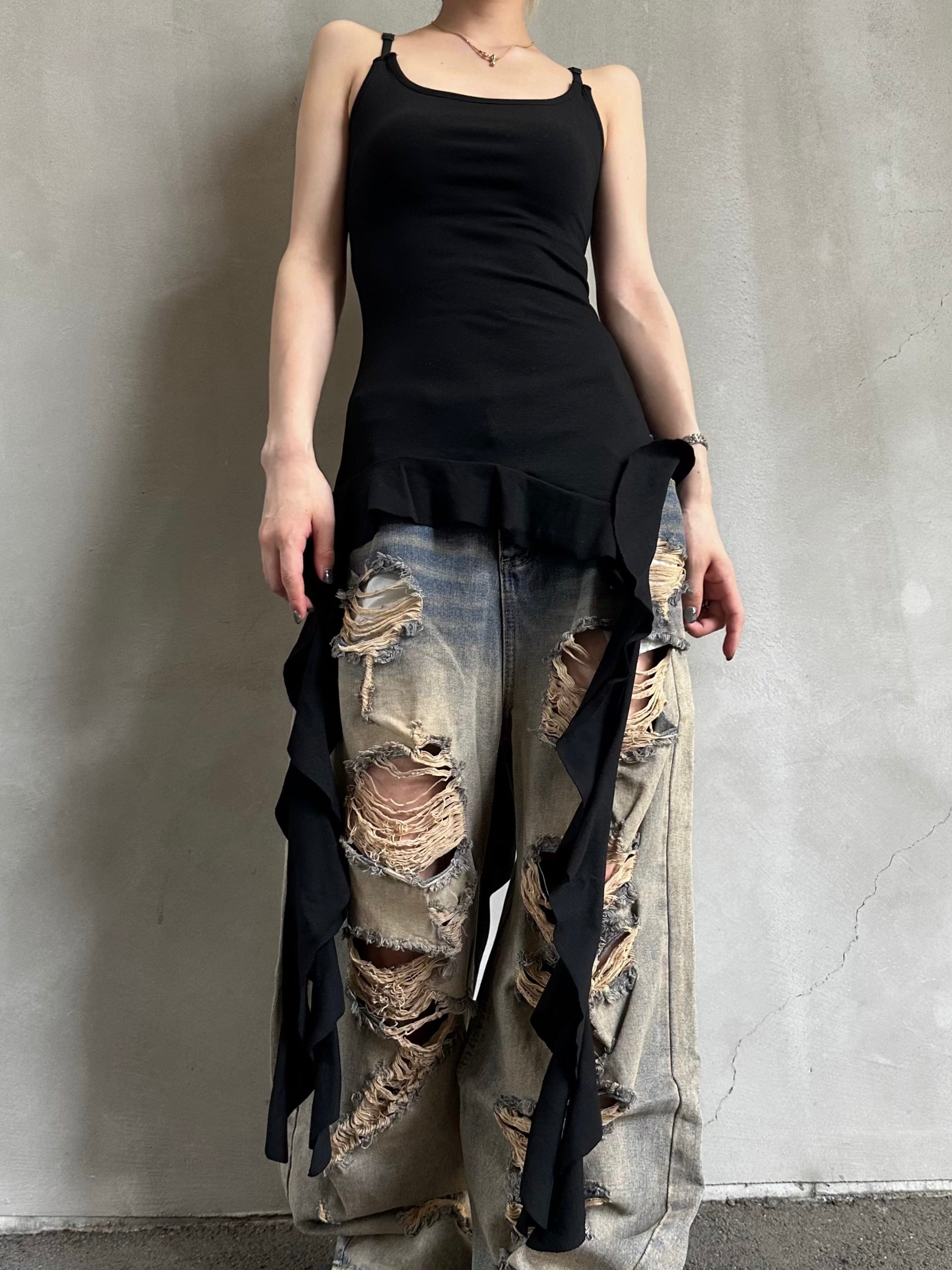 DIOR 総柄 キャミソール タンクトップ 13 Christian Dior（タンクトップ）のフリマアイテム一覧