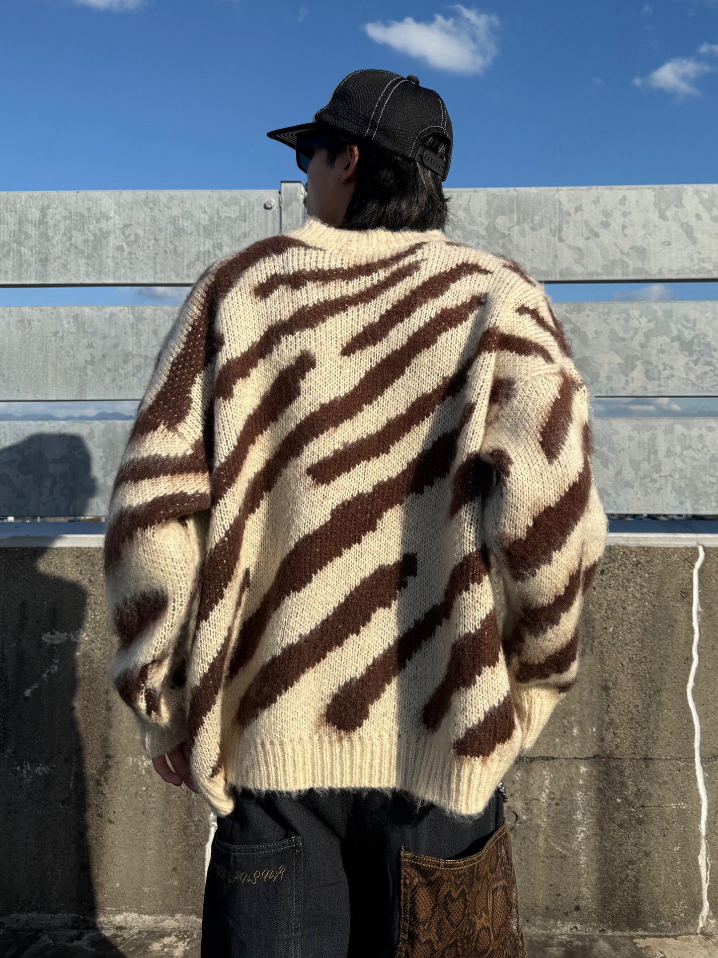 オーバーゼブラニット DPB73533