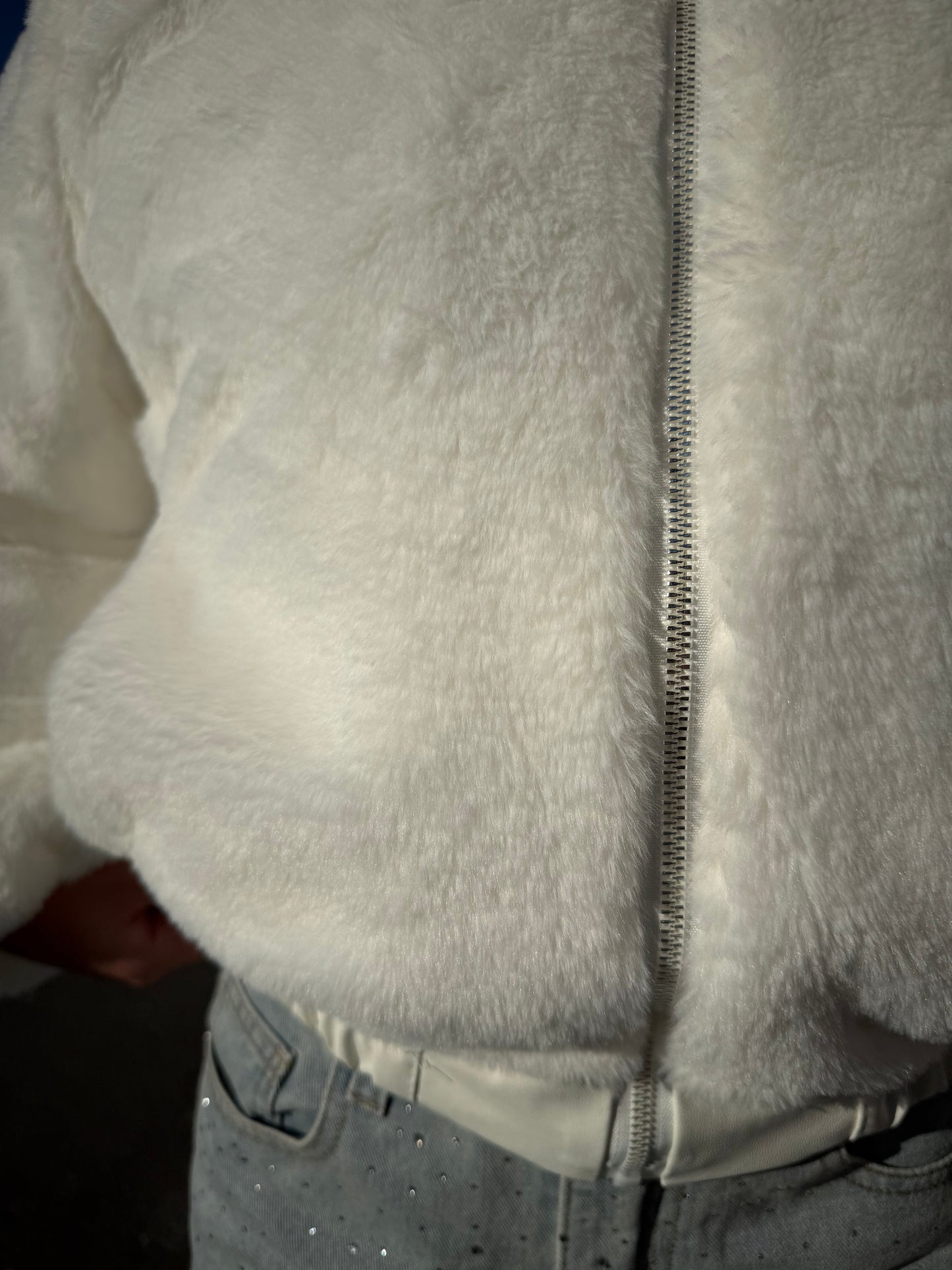 フード付きファージャケット DPB73491