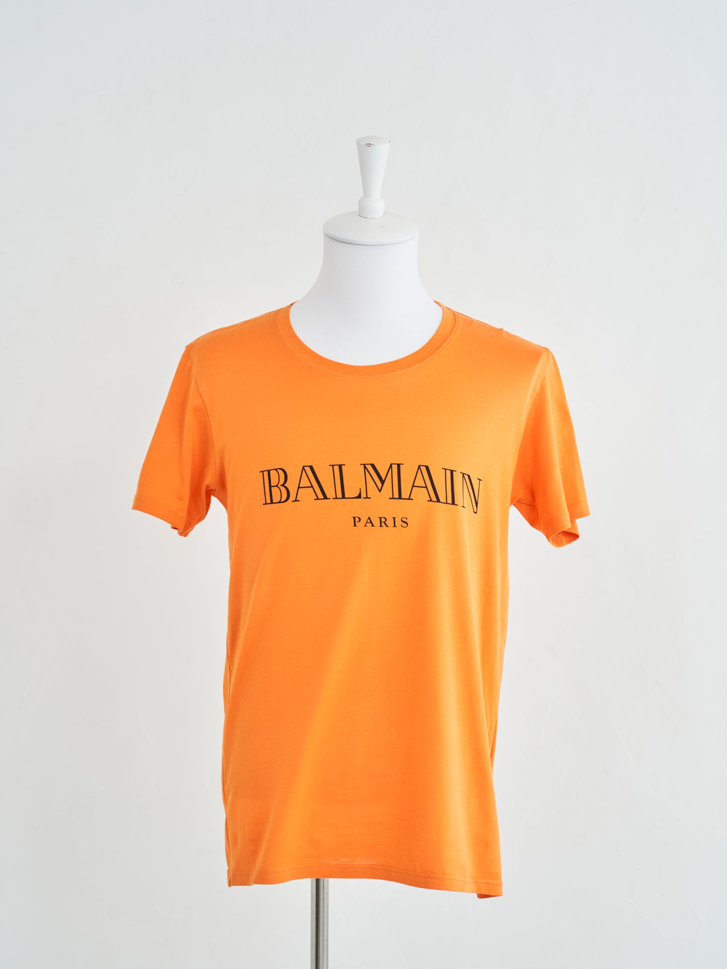 [BALMAIN] ブランドロゴTシャツ UPA02049