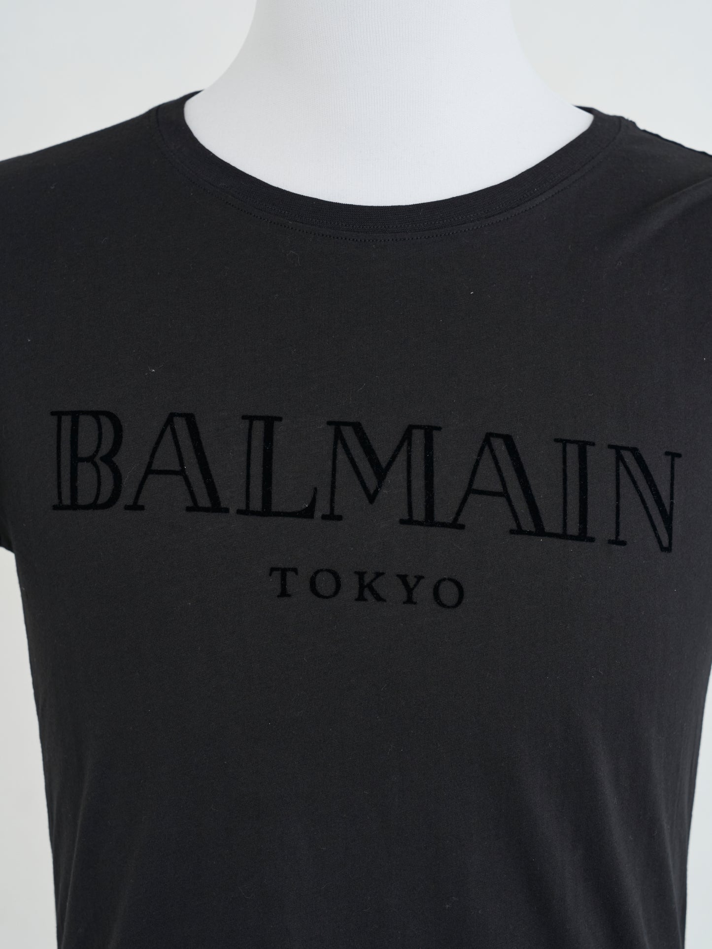 [BALMAIN / H&M] ブランドロゴTシャツ UPA02050