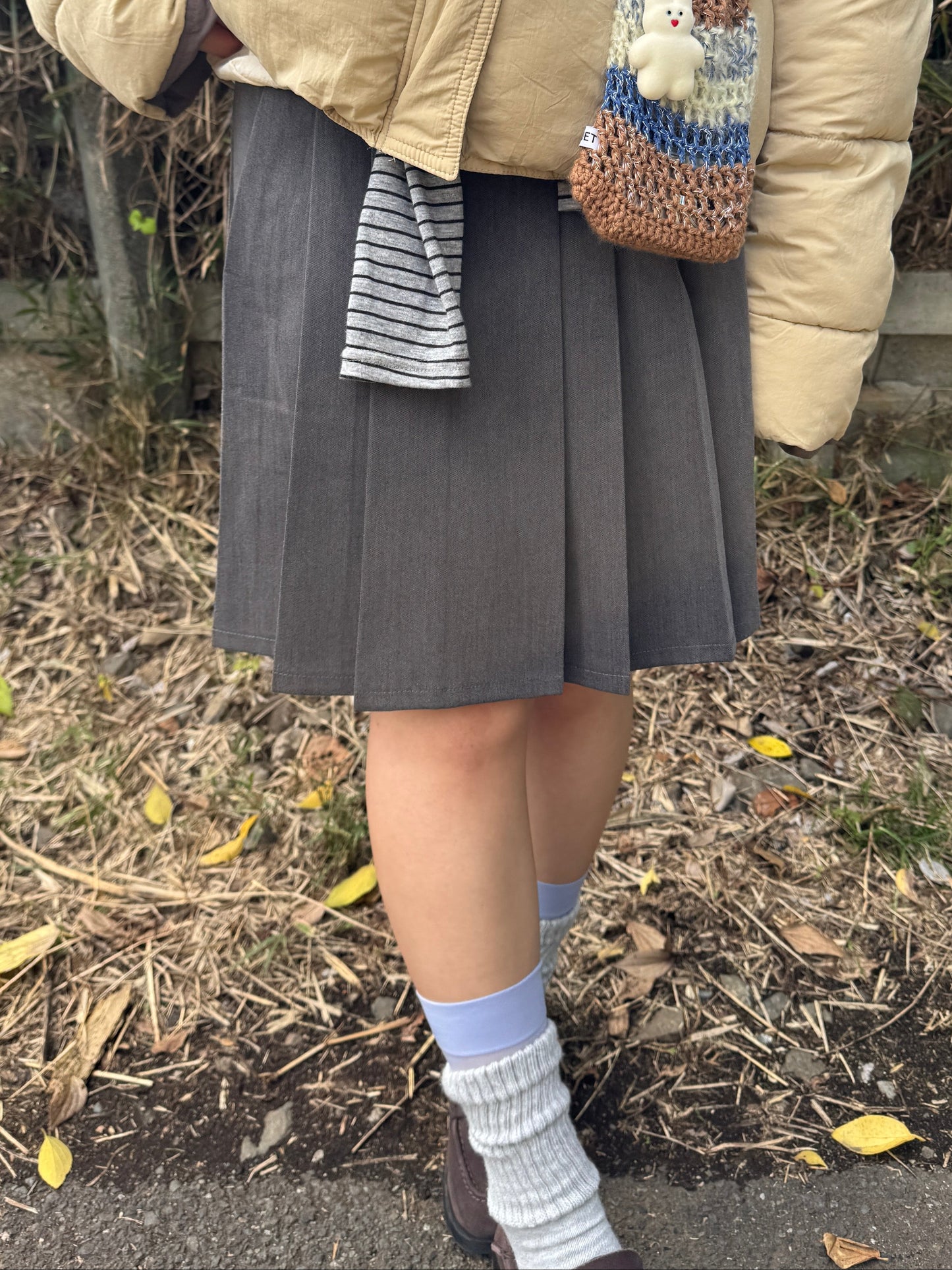 ミディアム丈プリーツスカート DPB78215