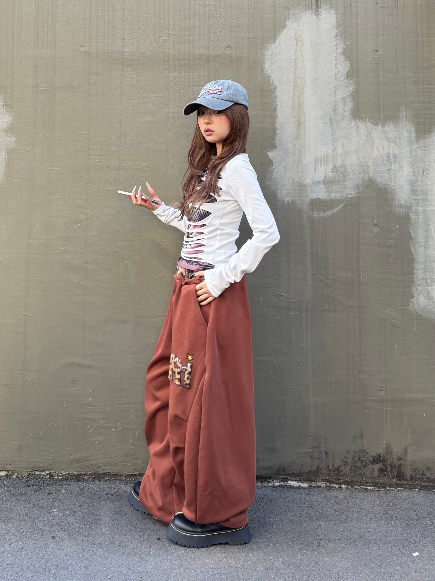 ポイントレオパードスウェットパンツ DPB86185