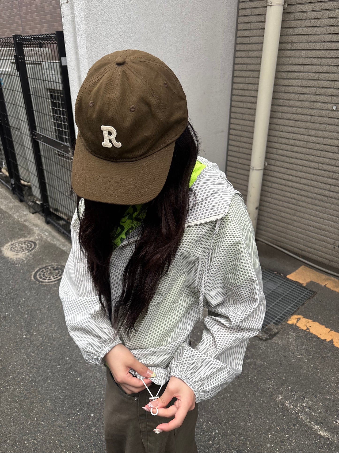 ストライプマウンテンパーカー DPB89081