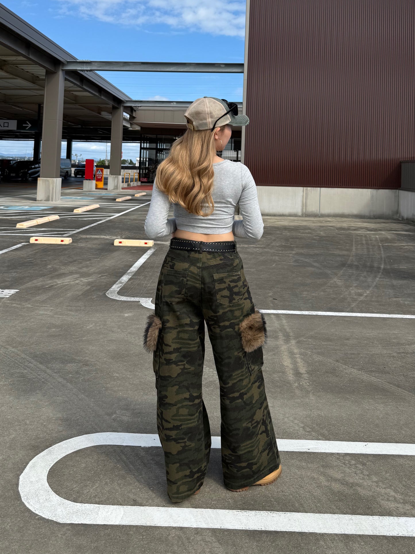 ポイントカモフラファーパンツ DPB73504