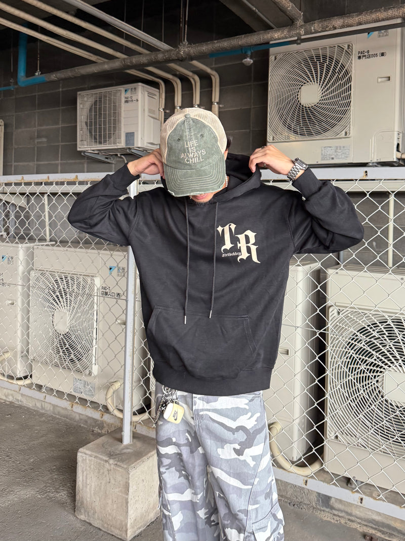 美品✨バーバリー ロゴ刺繍 パーカー ダメージ加工 ジップ ユニセックス メンズ 美品✨バーバリー ロゴ刺繍 パーカー ダメージ加工 ジップ ユニ