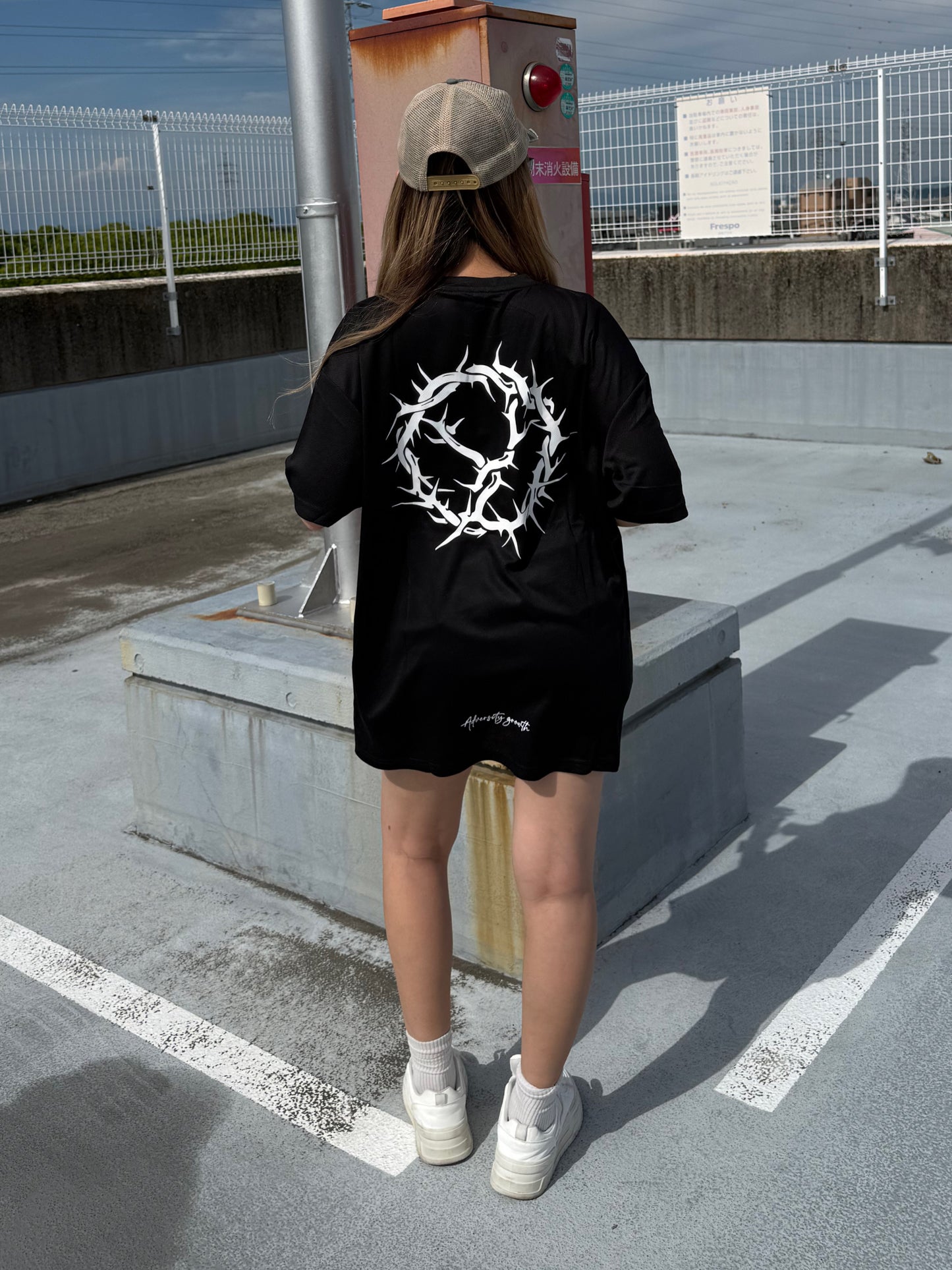 バーブワイヤーデザインTシャツ DPB90194