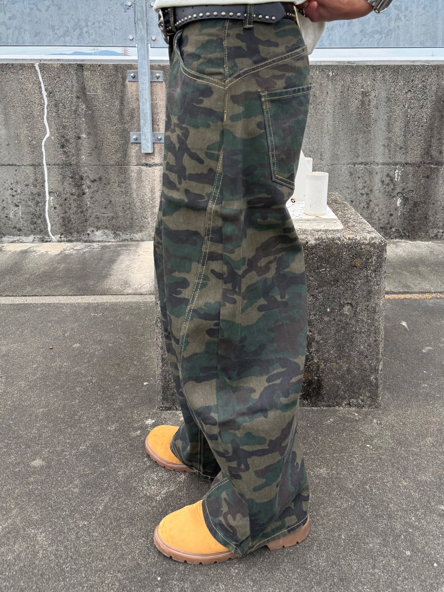 【即納】カモフラカーブシルエットパンツ DPB90226S