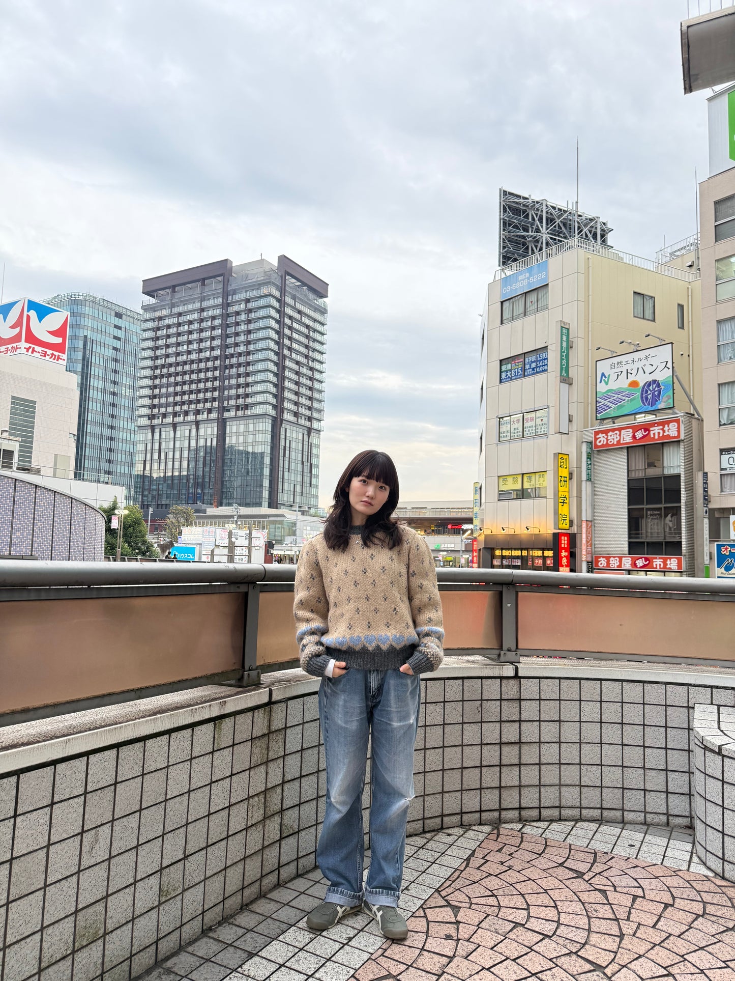 ラウンドネックスクリーンセーター DPA43710