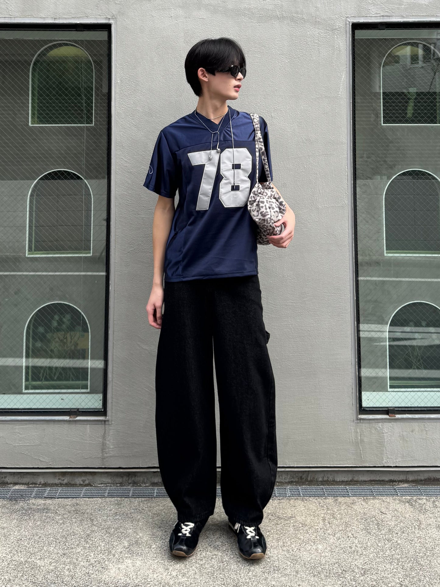 ダーククロスロゴデニムパンツ DPC05034