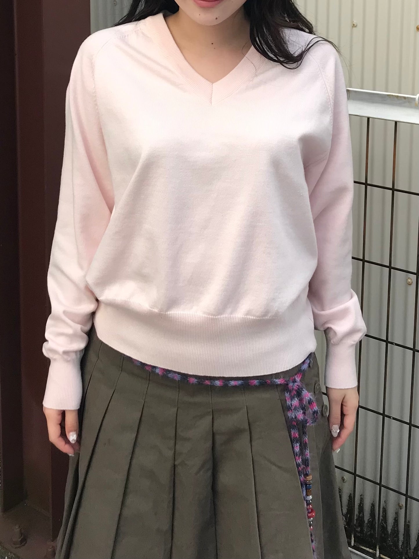 Vネックスプリングニット DPB89215