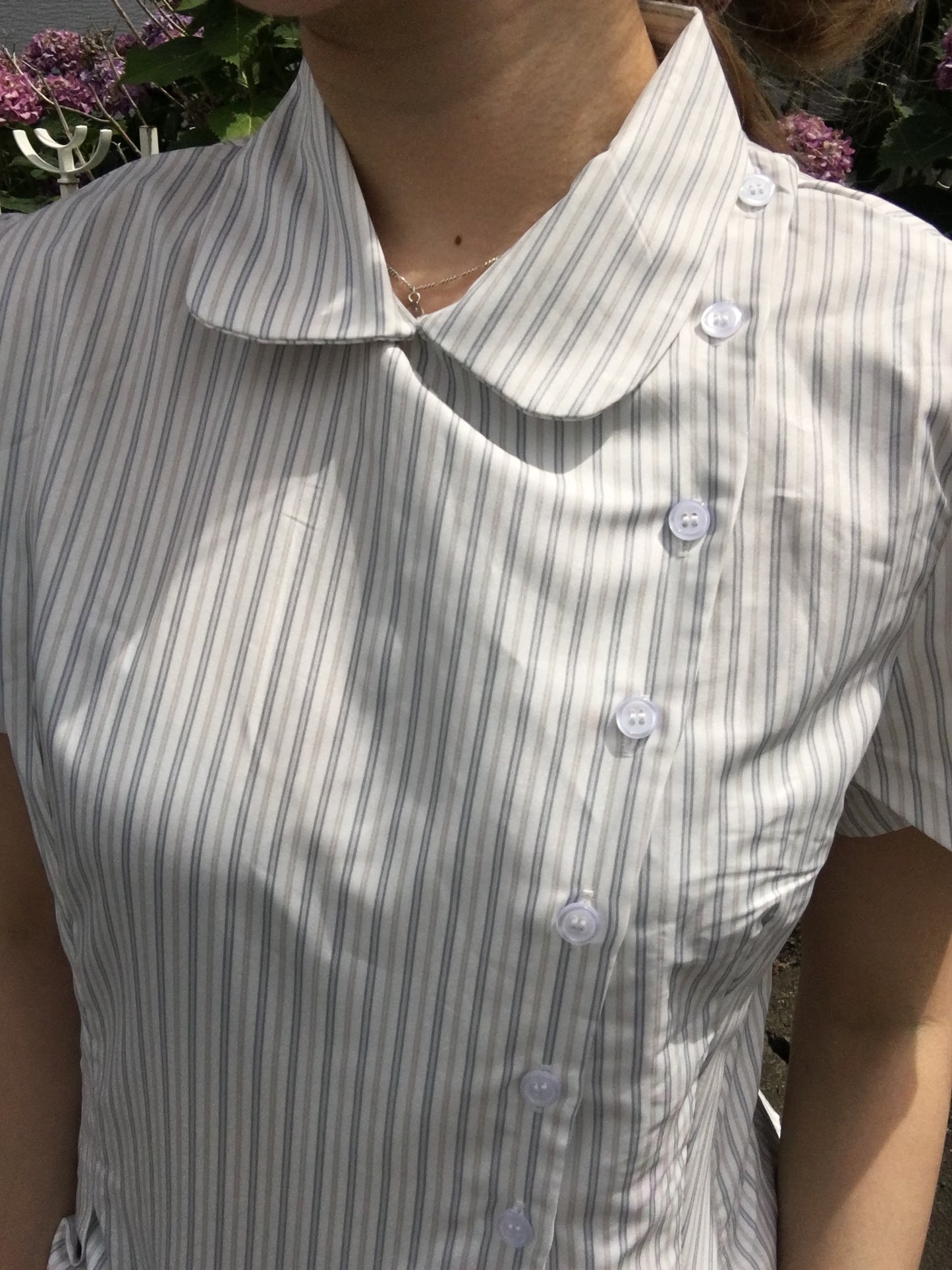 ラウンドカラーガーリーシャツ DPC09028