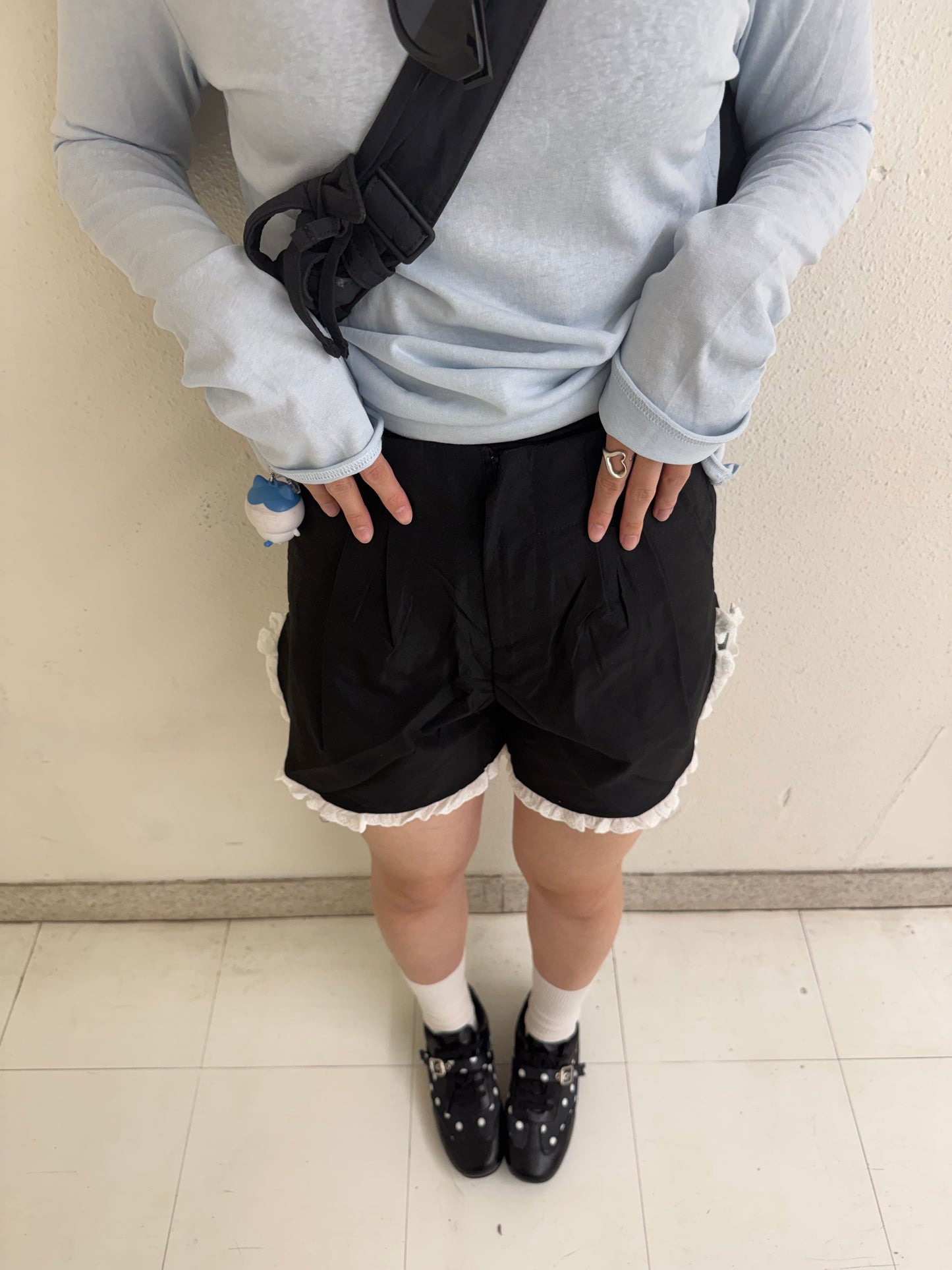ムードフリルショートパンツ DPB93103