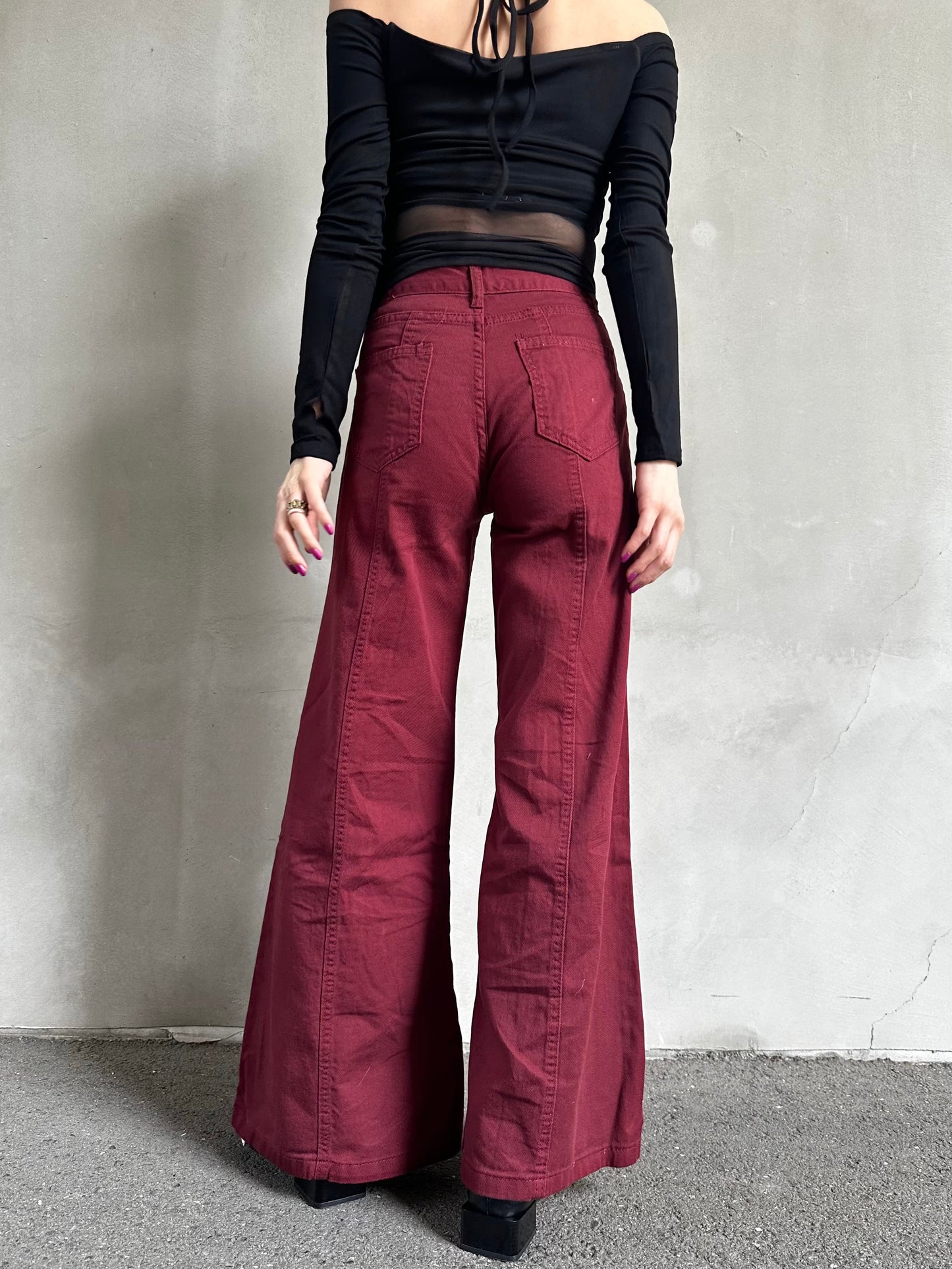 レッドブーツカットパンツ DPB26520