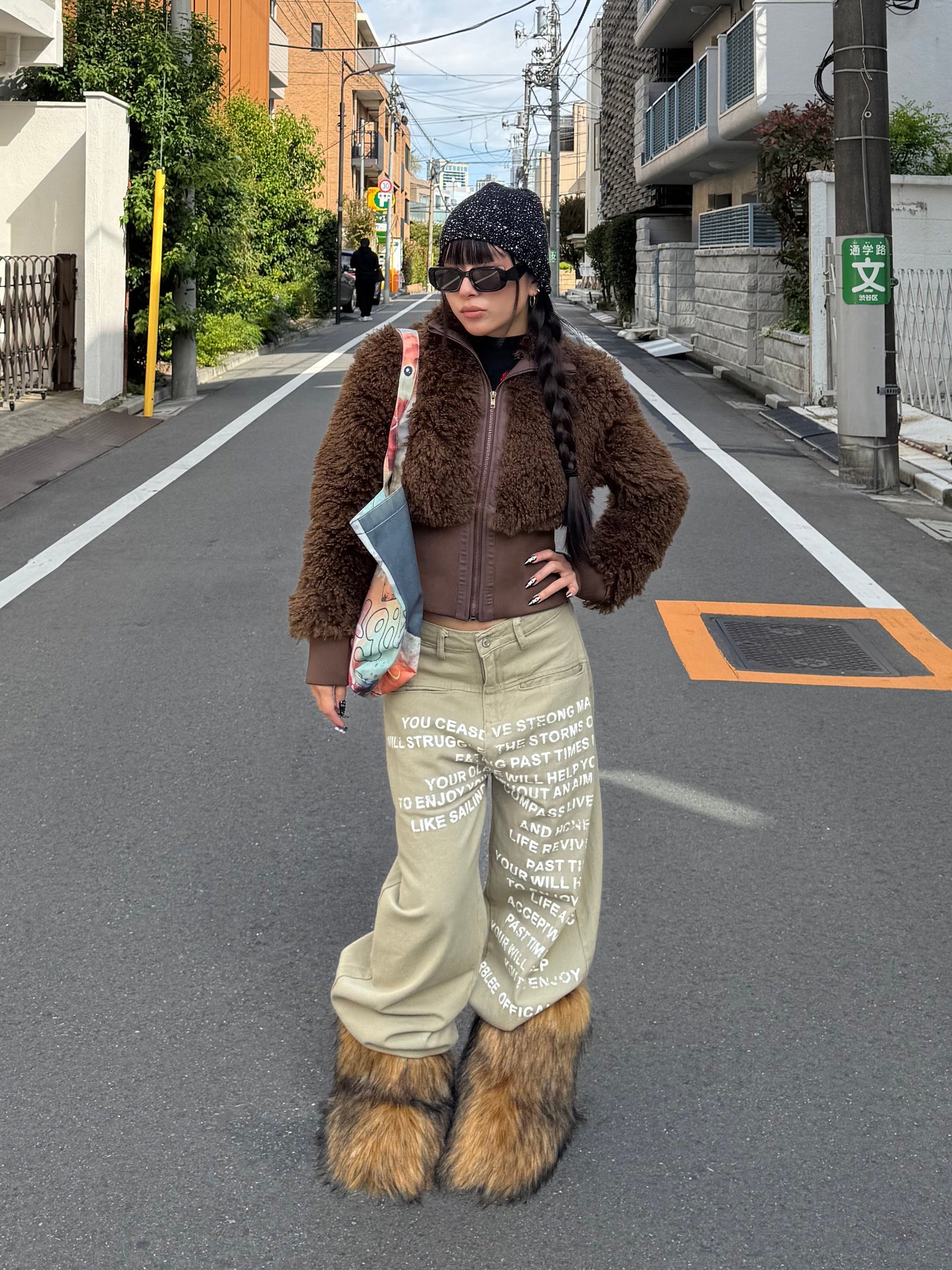 ウエストスリムファージャケット DPB86138