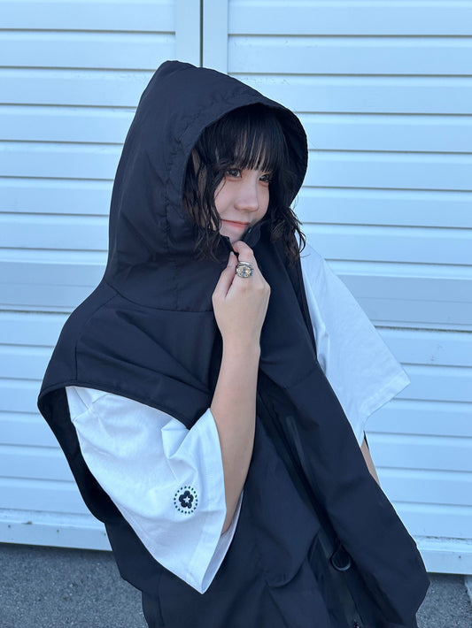 フード付きアウトドアベスト DPB70098