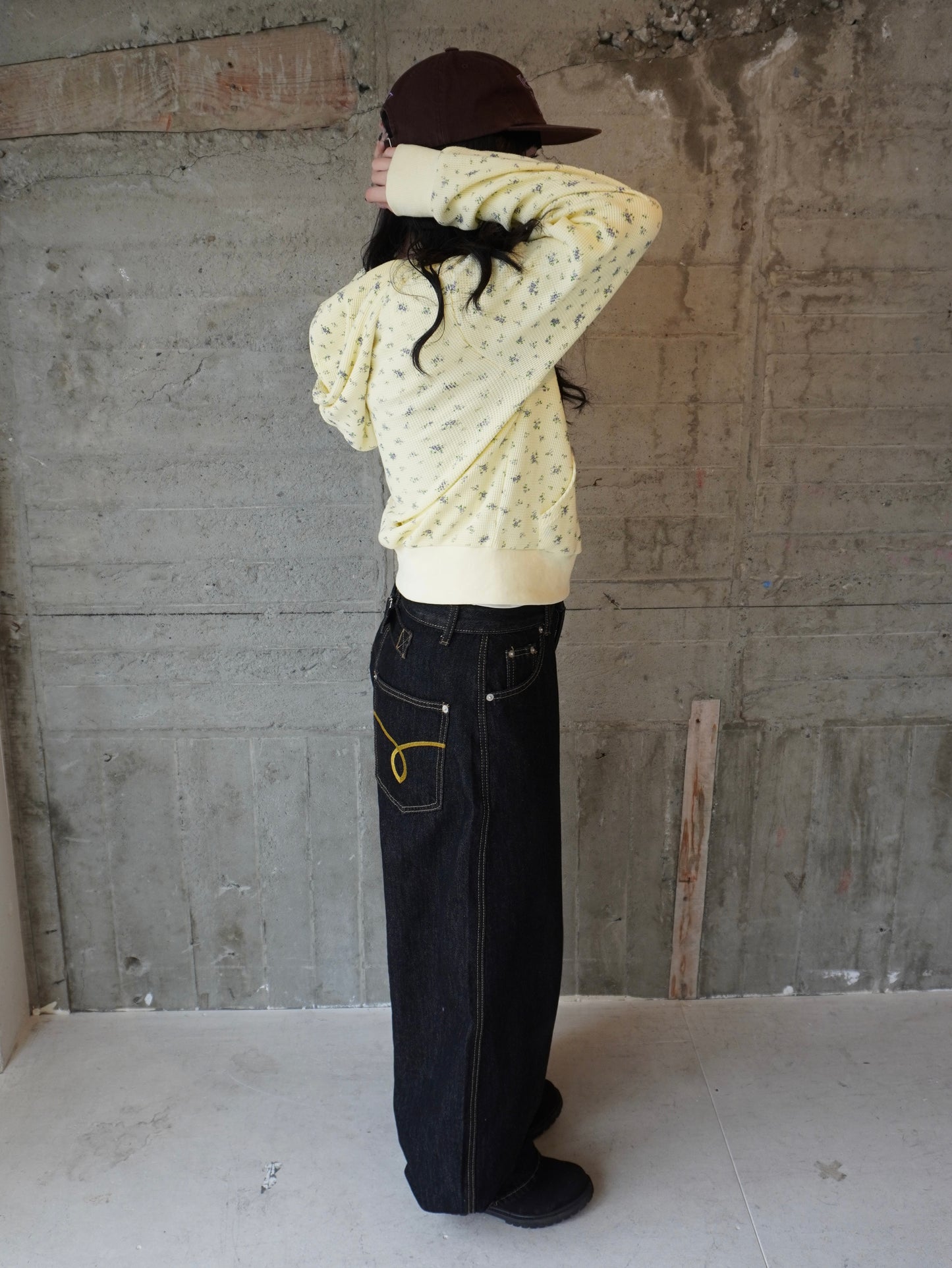 バックベルトデニムパンツ DPB85475