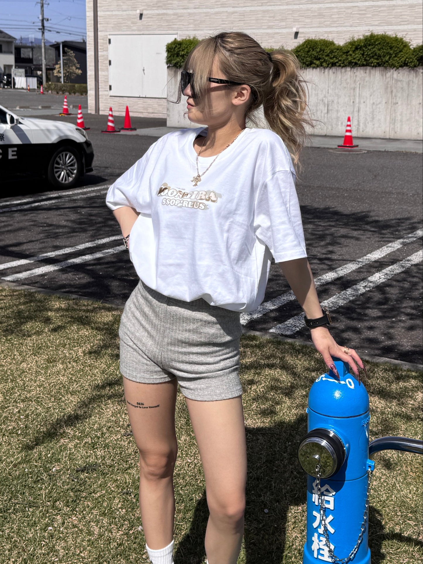 バックプリントTシャツ DPB42359