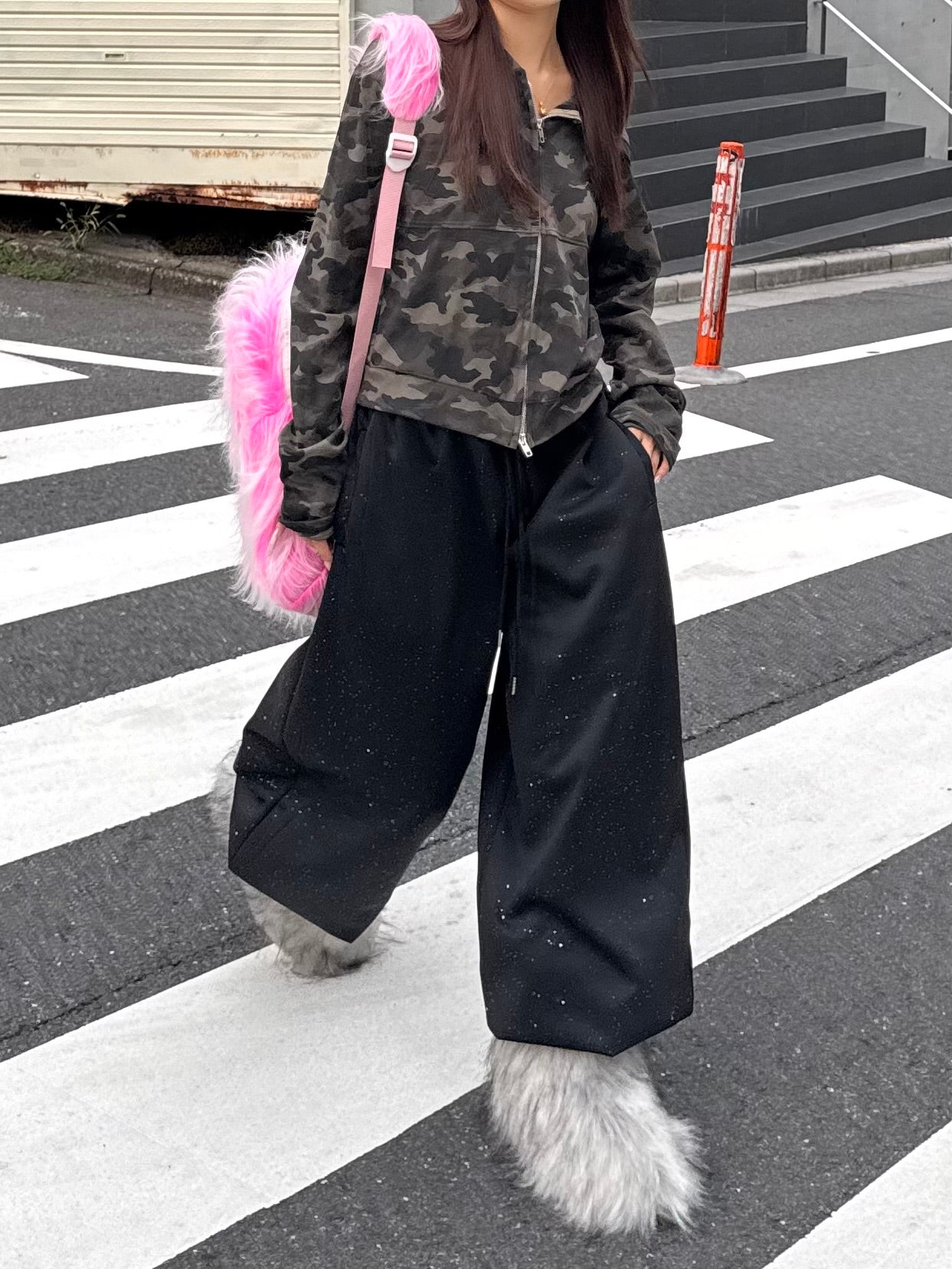 スネークラメスウェットパンツ DPB86128