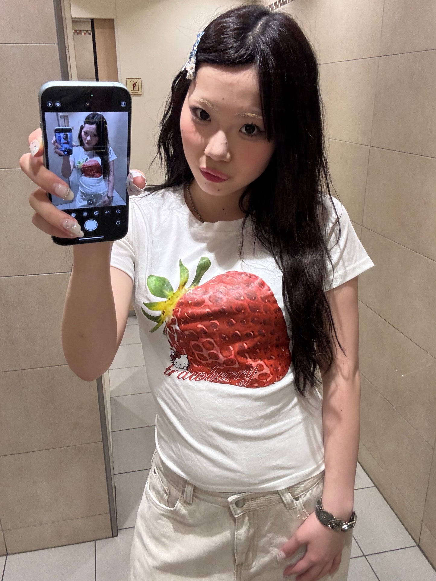 ストロベリーシンプルロゴTシャツ DPB89020