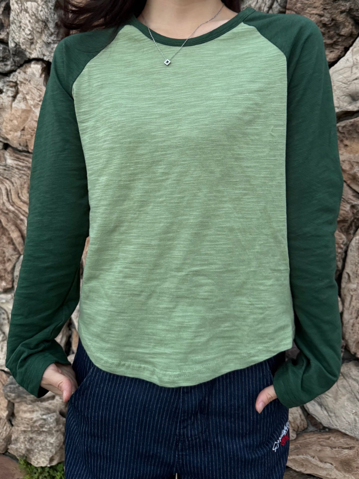 グリーンラグランTシャツ DPA43678