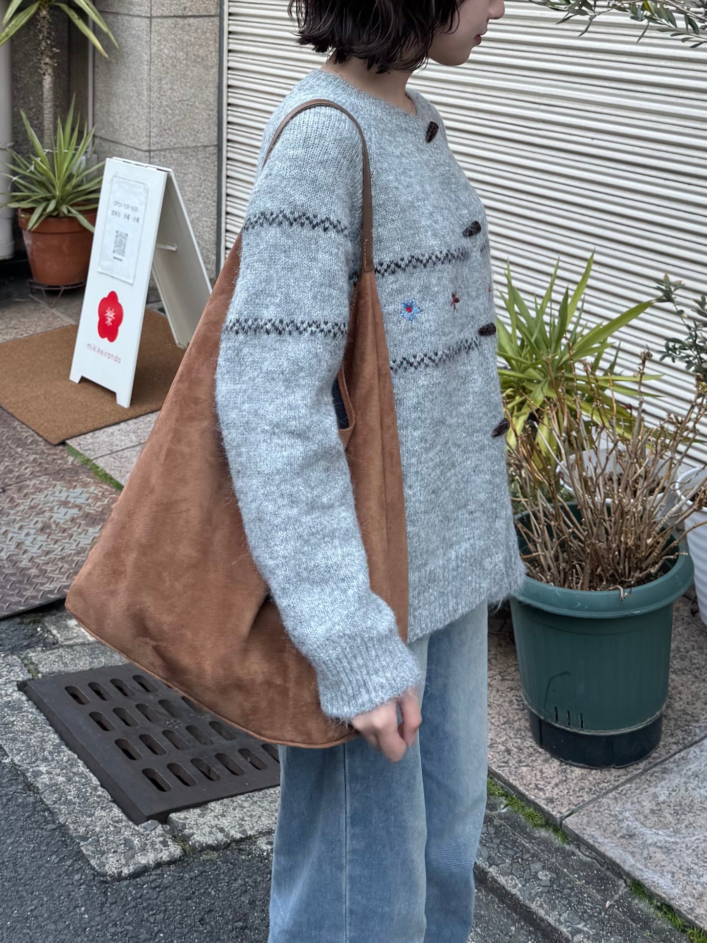 フラワーステッチカーディガン DPC03008