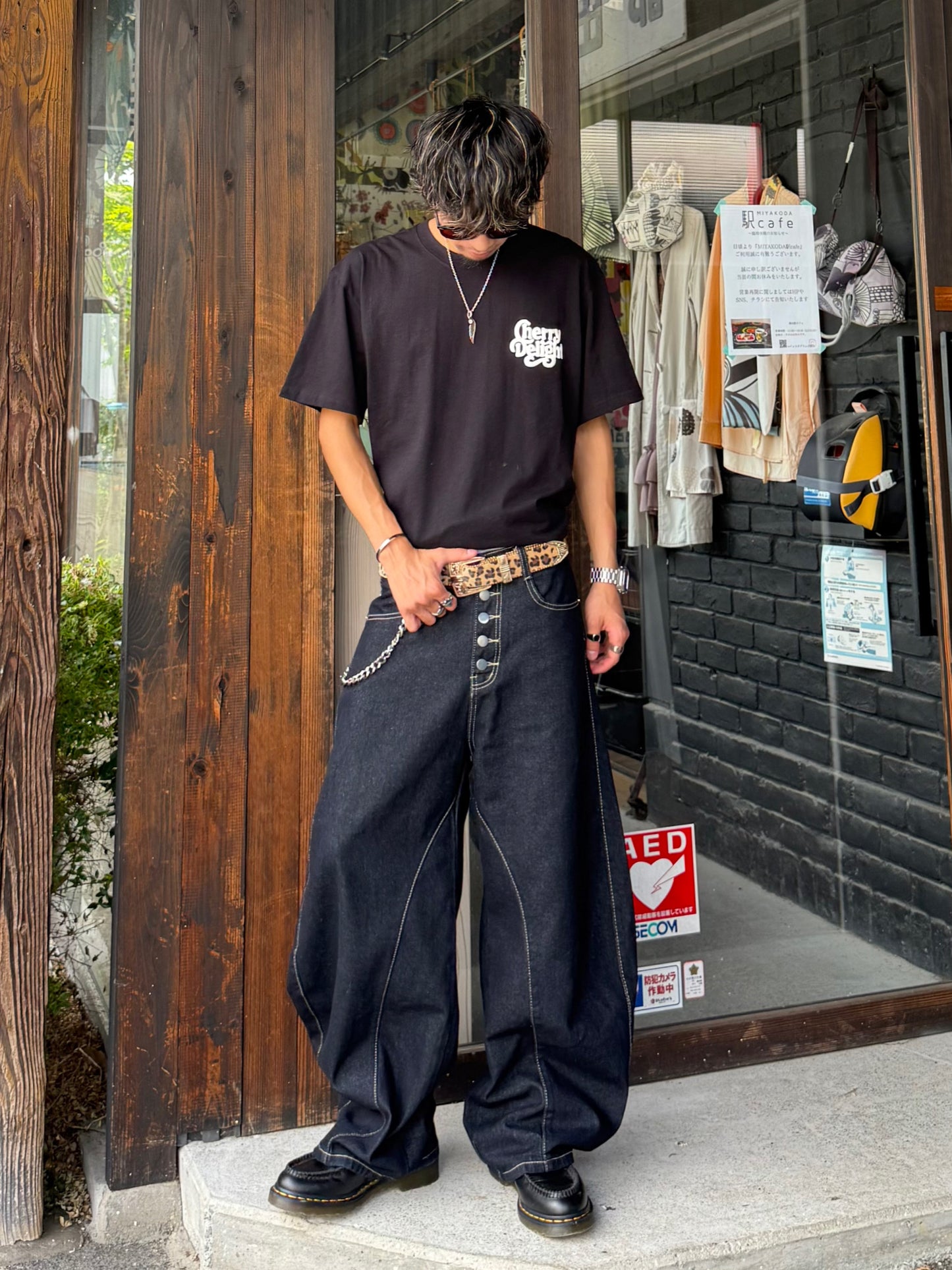 Kenshin_ボタンデザインワイドデニムパンツ DPB73405