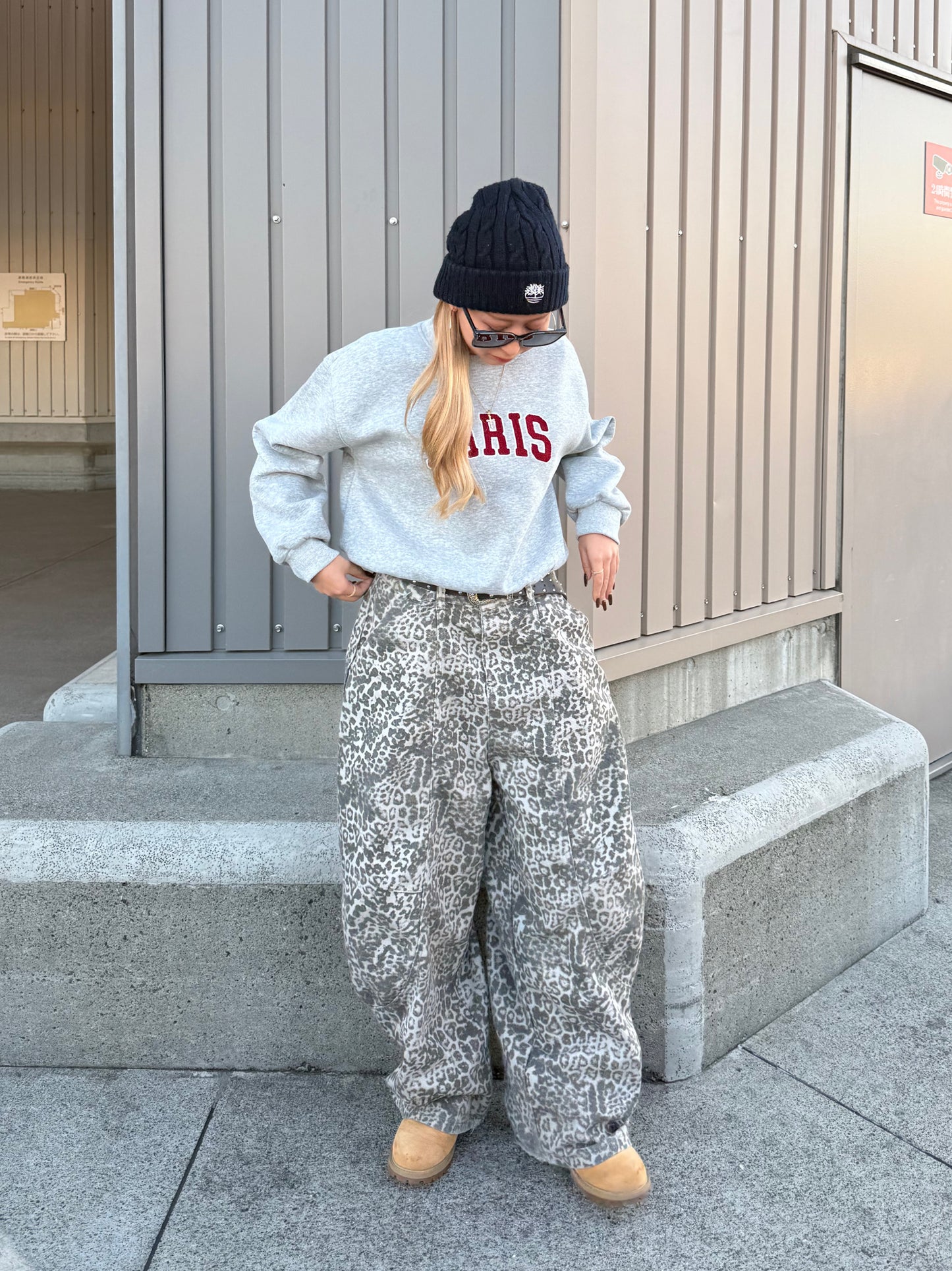 PARISスウェット DPB73518